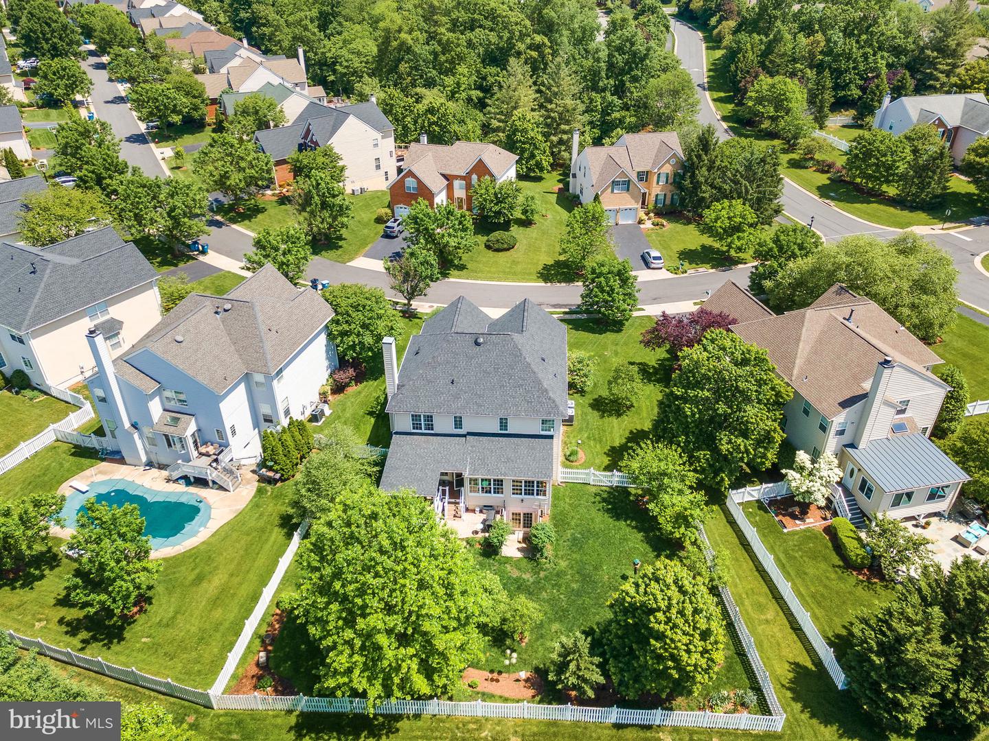 20131 MUIRFIELD VILLAGE CT, ASHBURN, Virginia 20147, 4 Bedrooms Bedrooms, ,3 BathroomsBathrooms,Residential,For sale,20131 MUIRFIELD VILLAGE CT,VALO2096604 MLS # VALO2096604