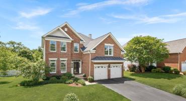 20131 MUIRFIELD VILLAGE CT, ASHBURN, Virginia 20147, 4 Bedrooms Bedrooms, ,3 BathroomsBathrooms,Residential,For sale,20131 MUIRFIELD VILLAGE CT,VALO2096604 MLS # VALO2096604