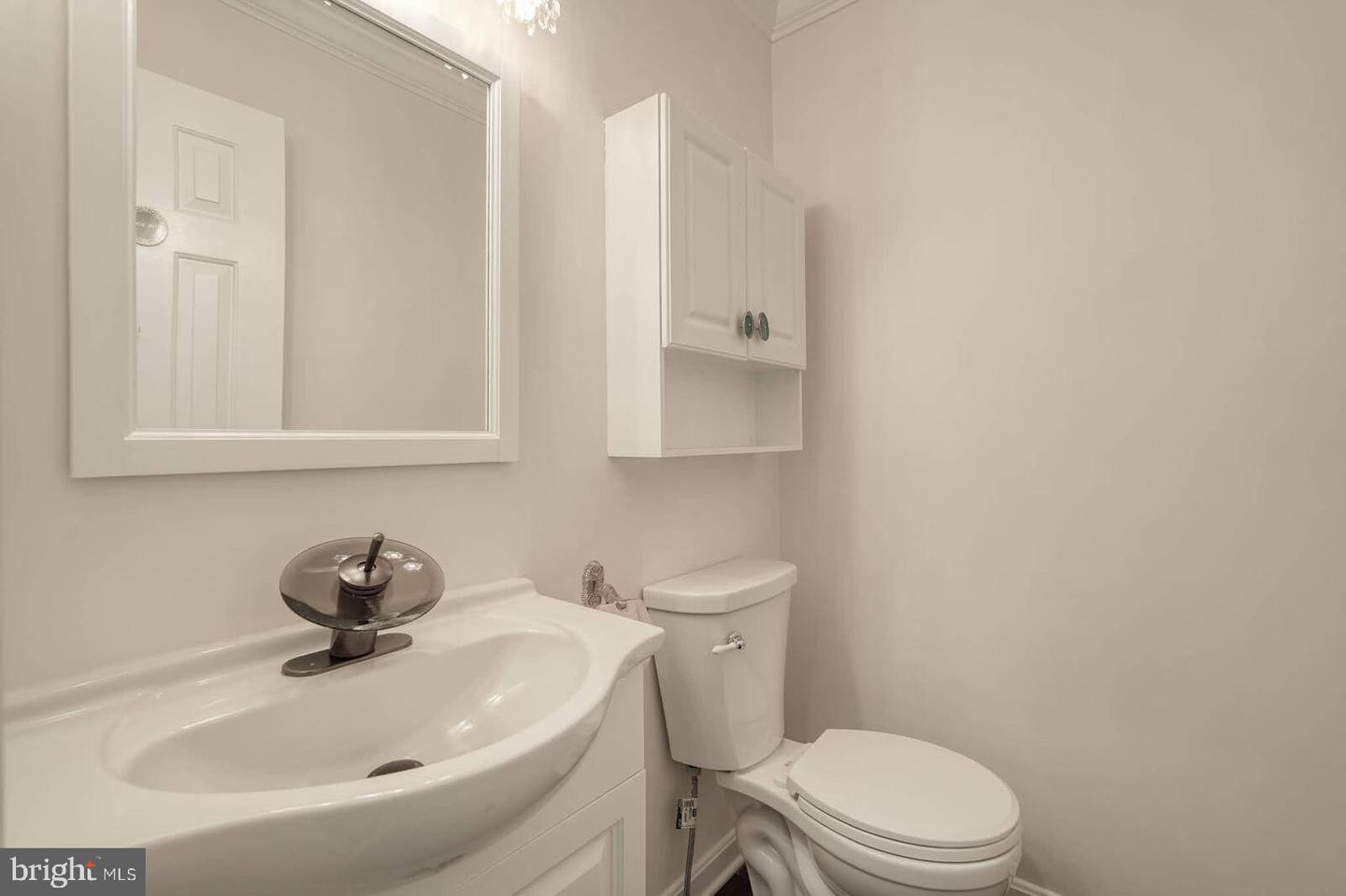 8579 MAIDSTONE RD, DELAPLANE, Virginia 20144, 3 Bedrooms Bedrooms, ,1 BathroomBathrooms,Residential,For sale,8579 MAIDSTONE RD,VAFQ2016654 MLS # VAFQ2016654
