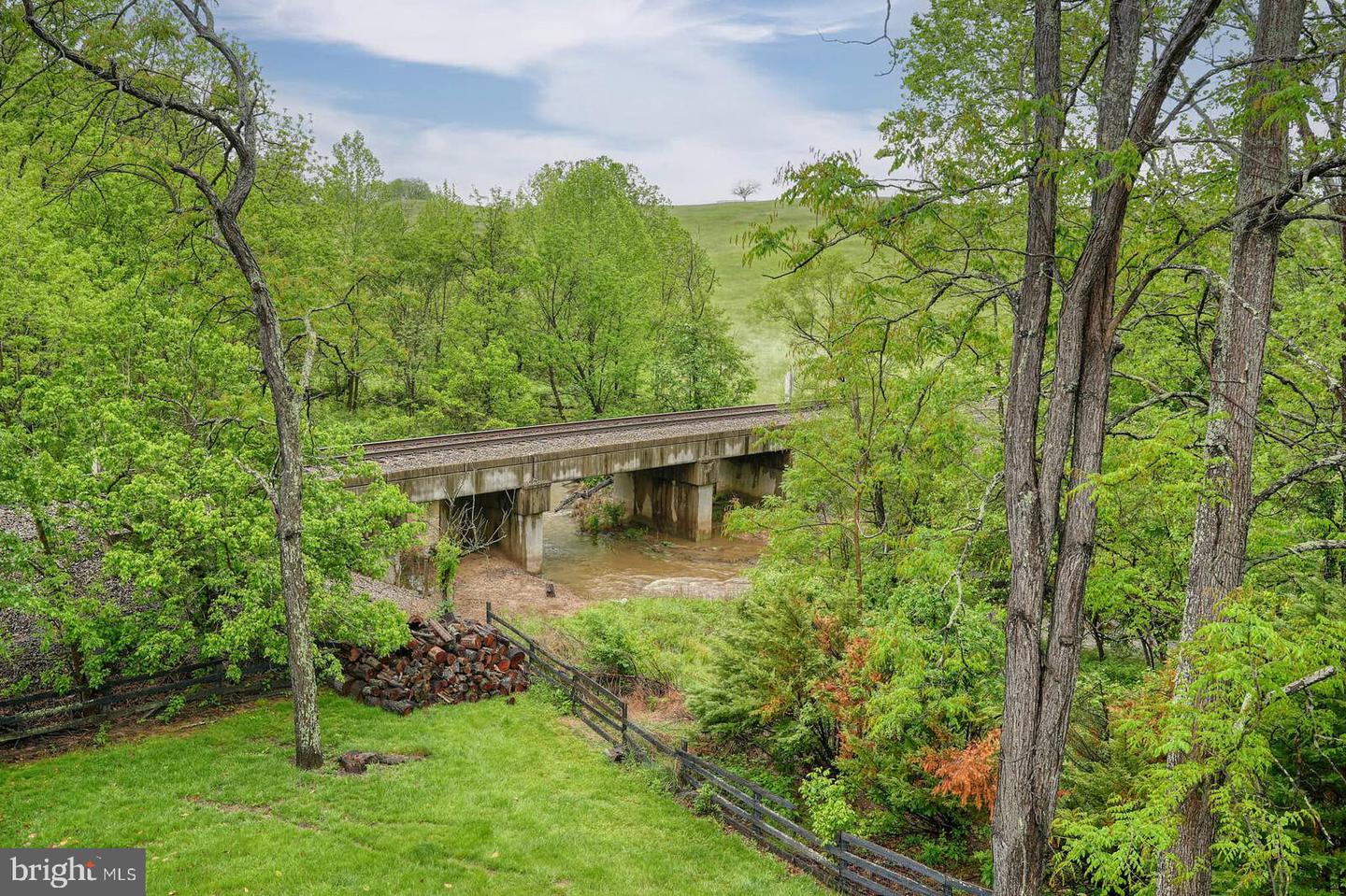 8579 MAIDSTONE RD, DELAPLANE, Virginia 20144, 3 Bedrooms Bedrooms, ,1 BathroomBathrooms,Residential,For sale,8579 MAIDSTONE RD,VAFQ2016654 MLS # VAFQ2016654