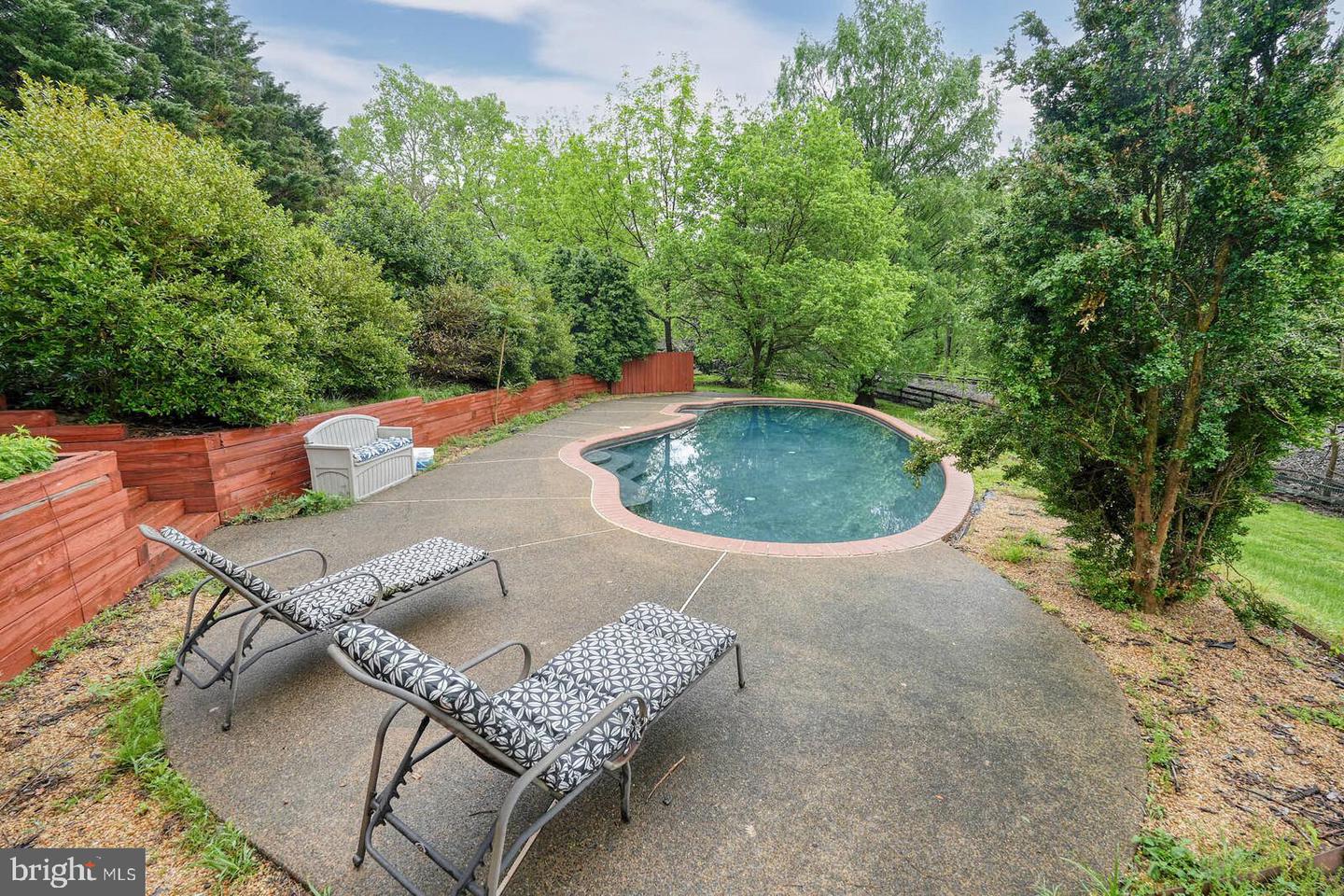 8579 MAIDSTONE RD, DELAPLANE, Virginia 20144, 3 Bedrooms Bedrooms, ,1 BathroomBathrooms,Residential,For sale,8579 MAIDSTONE RD,VAFQ2016654 MLS # VAFQ2016654