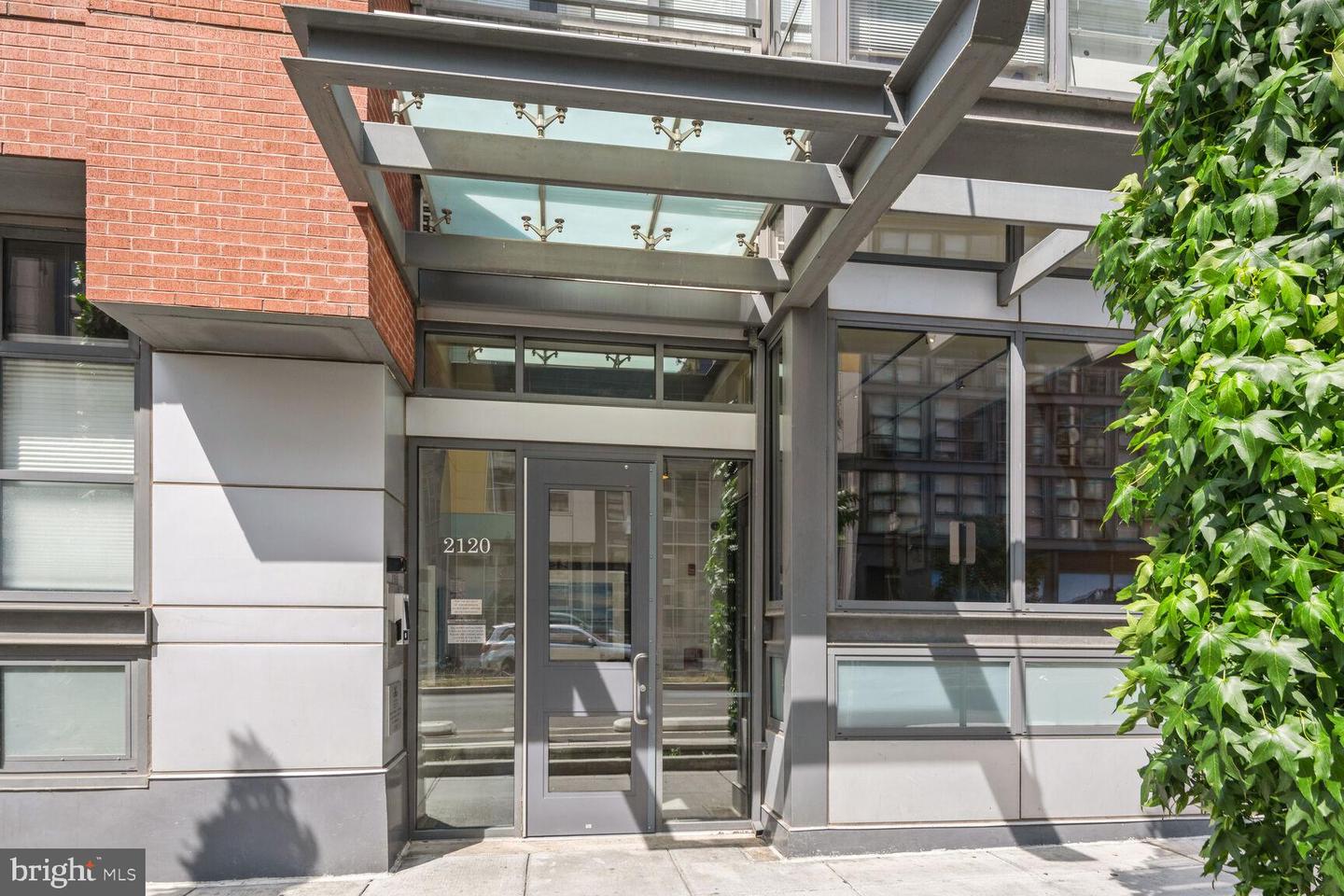 2120 VERMONT AVE NW #620, WASHINGTON, District Of Columbia 20001, 2 Bedrooms Bedrooms, ,1 BathroomBathrooms,Residential,For sale,2120 VERMONT AVE NW #620,DCDC2201088 MLS # DCDC2201088