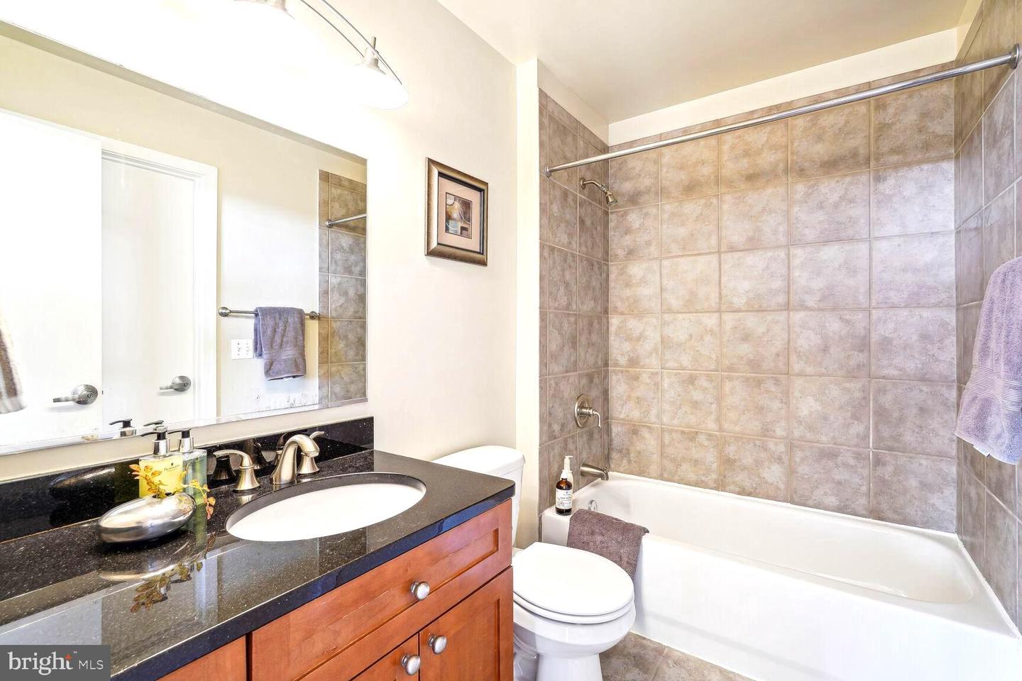 2120 VERMONT AVE NW #620, WASHINGTON, District Of Columbia 20001, 2 Bedrooms Bedrooms, ,1 BathroomBathrooms,Residential,For sale,2120 VERMONT AVE NW #620,DCDC2201088 MLS # DCDC2201088
