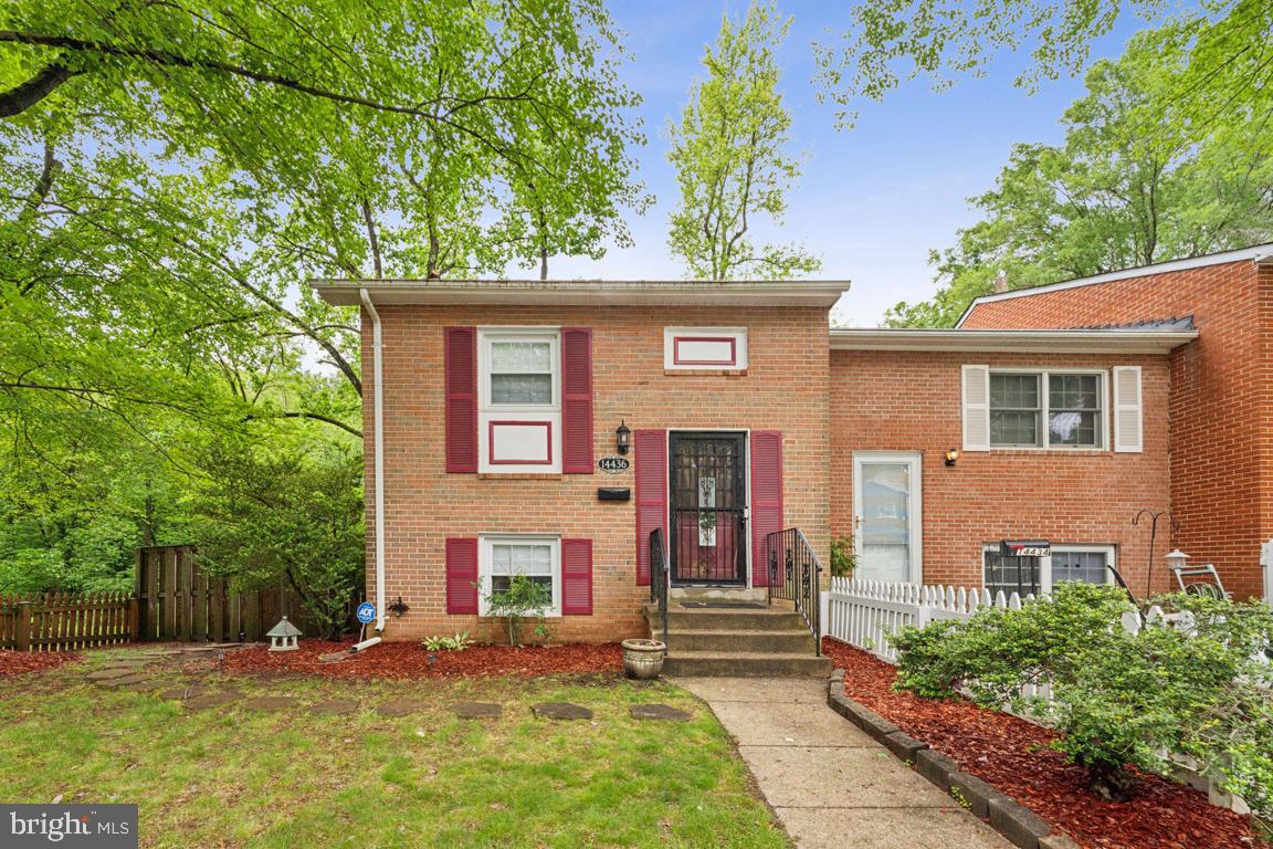 14436 FALMOUTH DR, WOODBRIDGE, Virginia 22193, 3 Bedrooms Bedrooms, ,1 BathroomBathrooms,Residential,For sale,14436 FALMOUTH DR,VAPW2094736 MLS # VAPW2094736