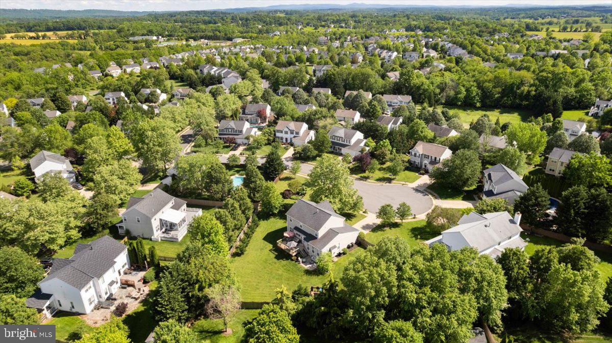305 DAFFODIL CT, PURCELLVILLE, Virginia 20132, 5 Bedrooms Bedrooms, ,3 BathroomsBathrooms,Residential,For sale,305 DAFFODIL CT,VALO2096638 MLS # VALO2096638