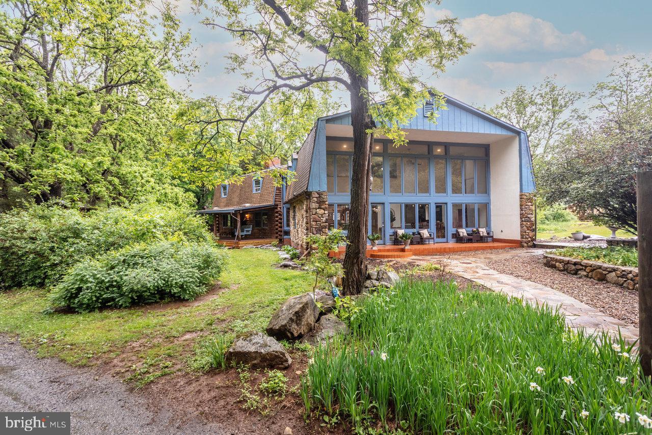 7430 JOES CREEK RD, LINVILLE, Virginia 22834, 4 Bedrooms Bedrooms, ,2 BathroomsBathrooms,Residential,For sale,7430 JOES CREEK RD,VARO2002306 MLS # VARO2002306