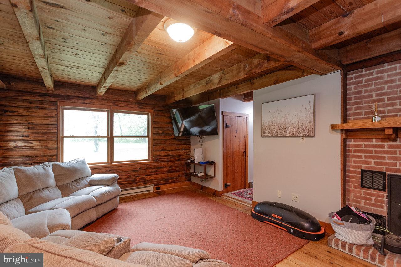 7430 JOES CREEK RD, LINVILLE, Virginia 22834, 4 Bedrooms Bedrooms, ,2 BathroomsBathrooms,Residential,For sale,7430 JOES CREEK RD,VARO2002306 MLS # VARO2002306