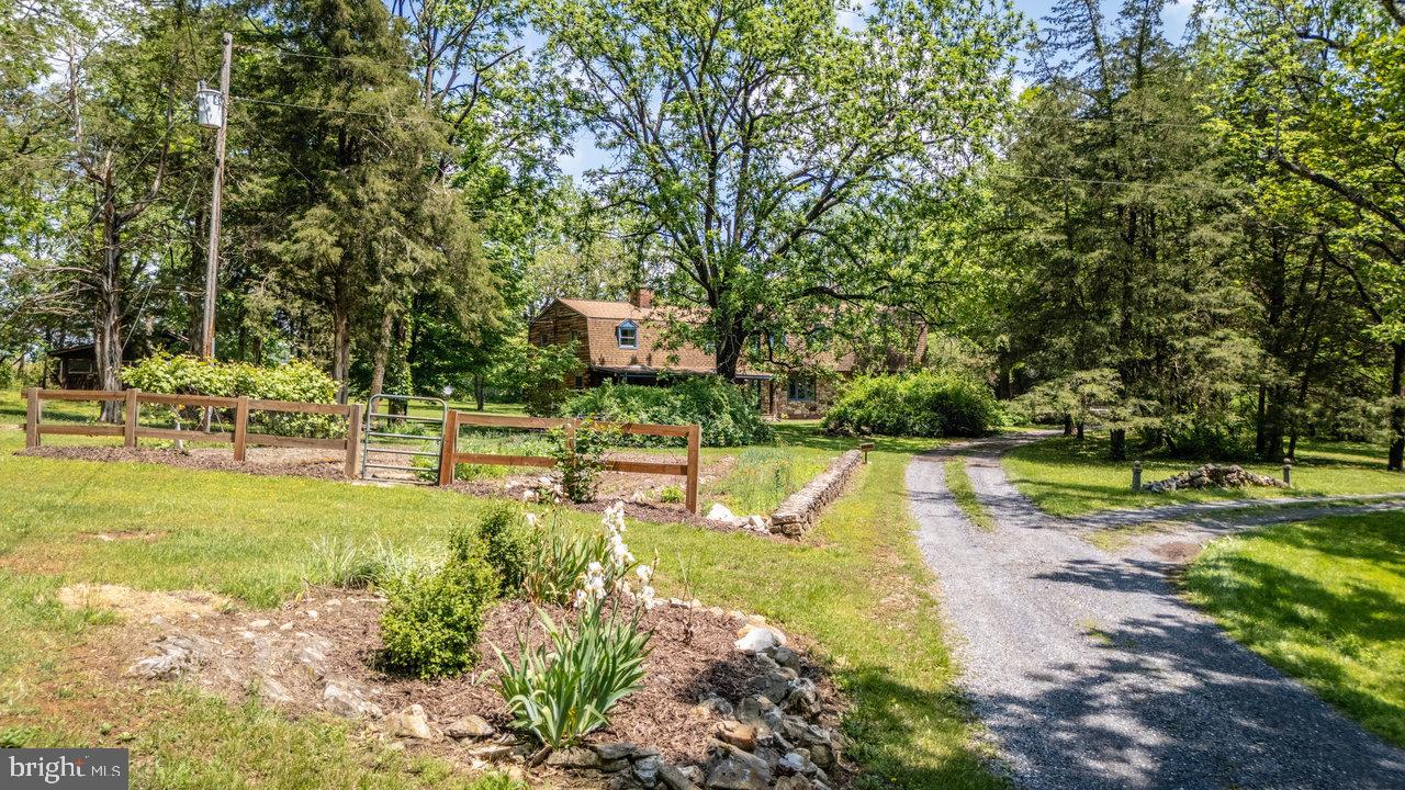 7430 JOES CREEK RD, LINVILLE, Virginia 22834, 4 Bedrooms Bedrooms, ,2 BathroomsBathrooms,Residential,For sale,7430 JOES CREEK RD,VARO2002306 MLS # VARO2002306
