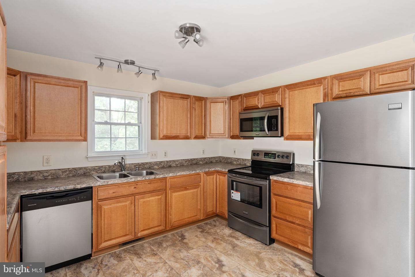 6400 PLANTATION FOREST DR, SPOTSYLVANIA, Virginia 22553, 4 Bedrooms Bedrooms, ,2 BathroomsBathrooms,Residential,For sale,6400 PLANTATION FOREST DR,VASP2033178 MLS # VASP2033178