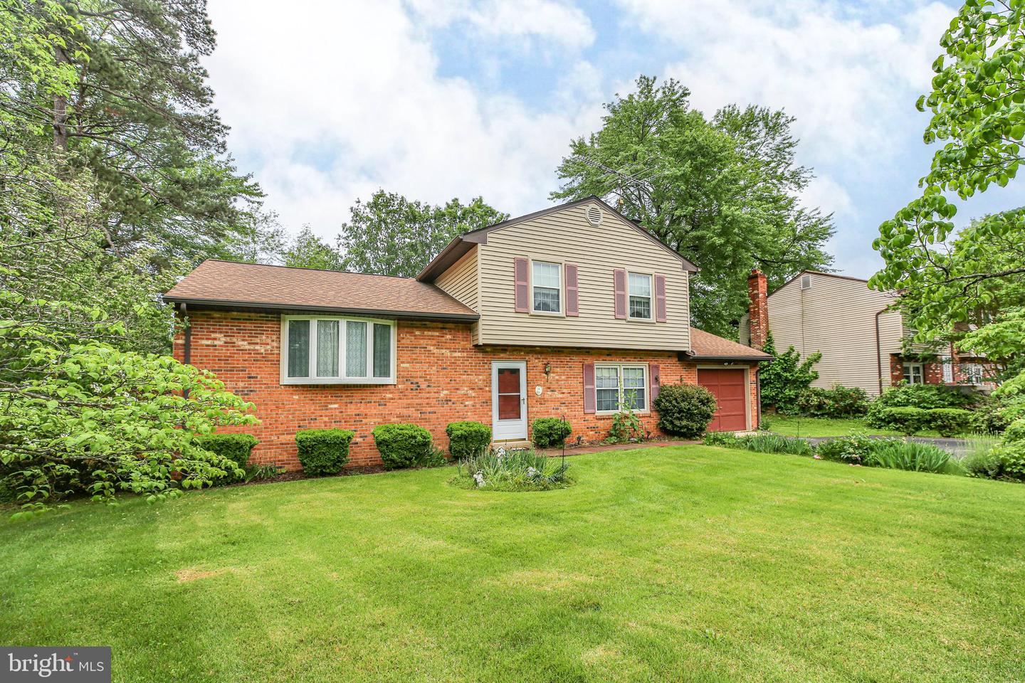 19 YOSEMITE LN, FREDERICKSBURG, Virginia 22408, 3 Bedrooms Bedrooms, ,2 BathroomsBathrooms,Residential,For sale,19 YOSEMITE LN,VASP2033184 MLS # VASP2033184