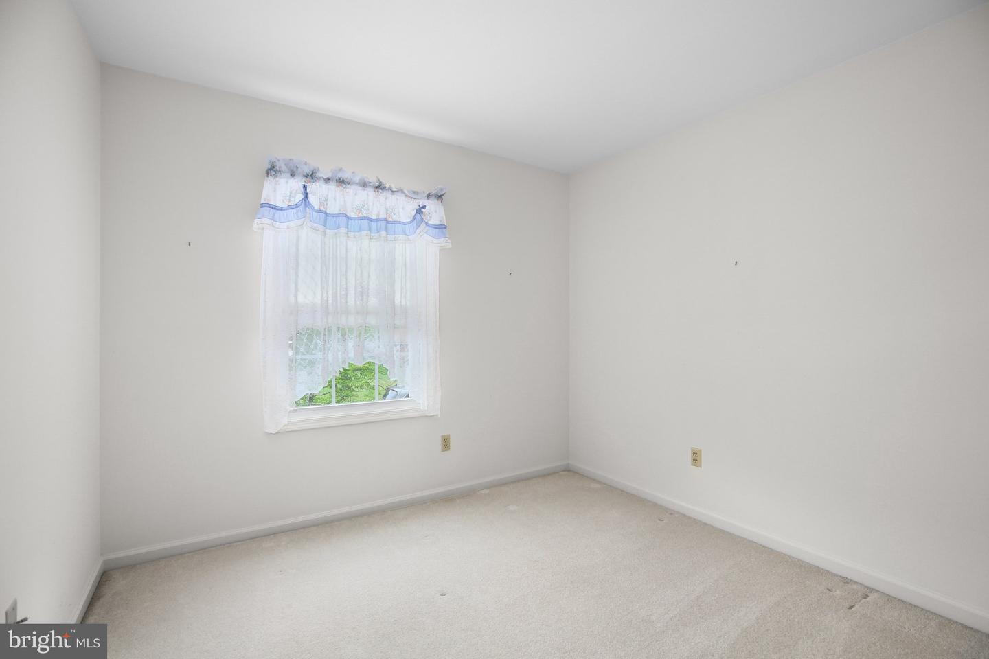 19 YOSEMITE LN, FREDERICKSBURG, Virginia 22408, 3 Bedrooms Bedrooms, ,2 BathroomsBathrooms,Residential,For sale,19 YOSEMITE LN,VASP2033184 MLS # VASP2033184