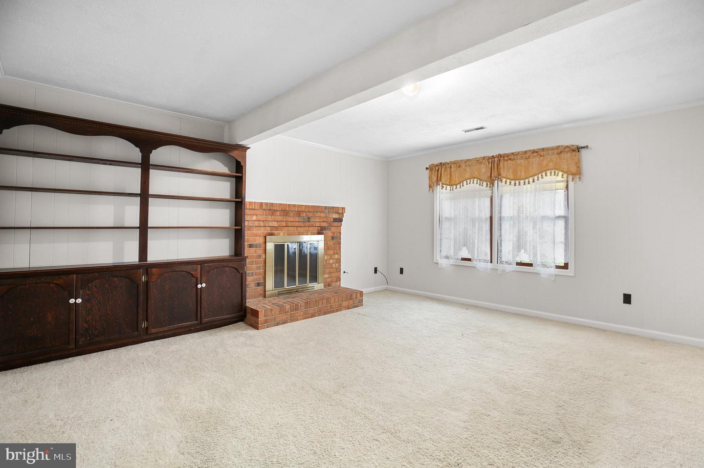 19 YOSEMITE LN, FREDERICKSBURG, Virginia 22408, 3 Bedrooms Bedrooms, ,2 BathroomsBathrooms,Residential,For sale,19 YOSEMITE LN,VASP2033184 MLS # VASP2033184