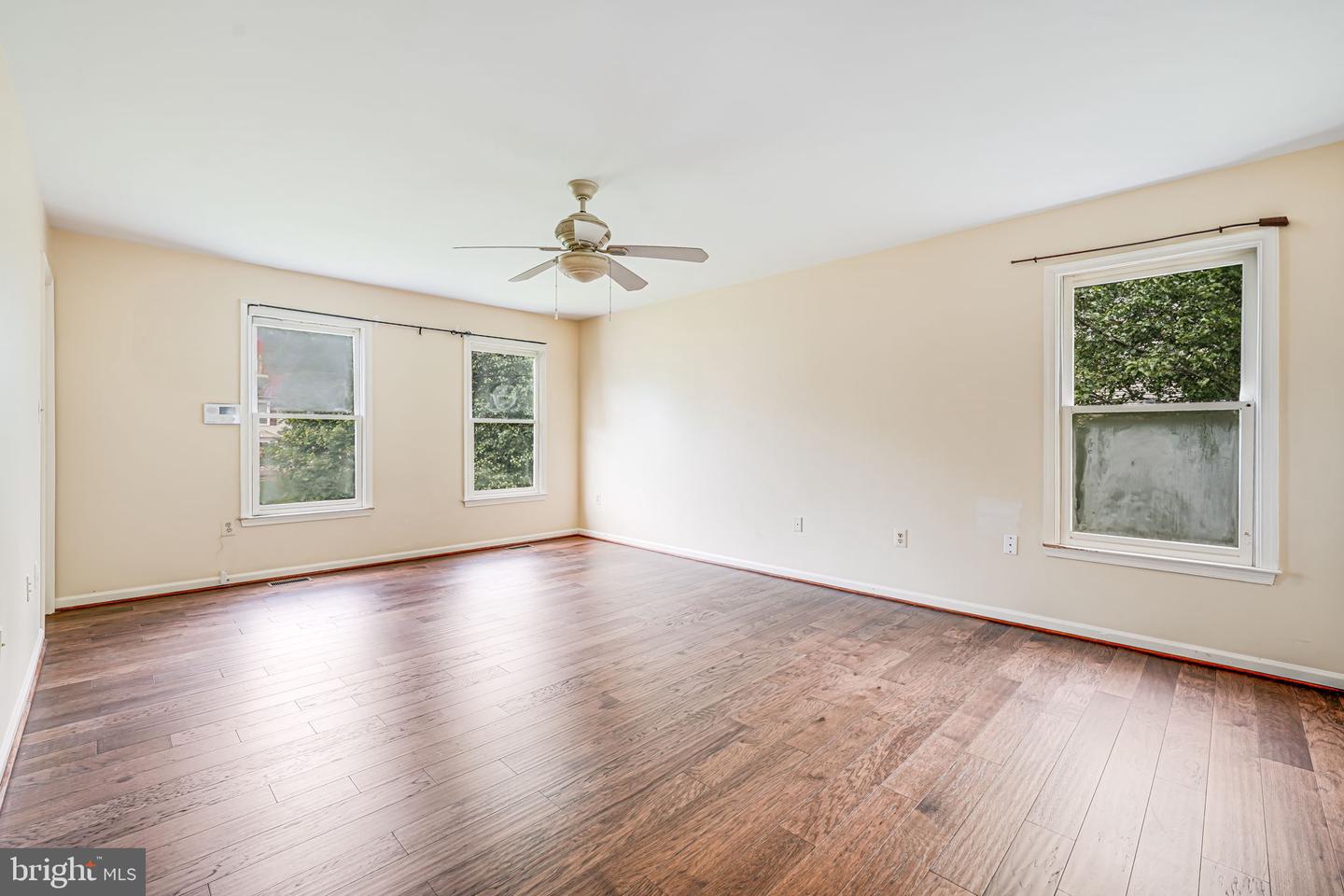 7 APPLE BLOSSOM CT, STAFFORD, Virginia 22554, 4 Bedrooms Bedrooms, ,3 BathroomsBathrooms,Residential,For sale,7 APPLE BLOSSOM CT,VAST2038906 MLS # VAST2038906