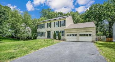 7 APPLE BLOSSOM CT, STAFFORD, Virginia 22554, 4 Bedrooms Bedrooms, ,3 BathroomsBathrooms,Residential,For sale,7 APPLE BLOSSOM CT,VAST2038906 MLS # VAST2038906