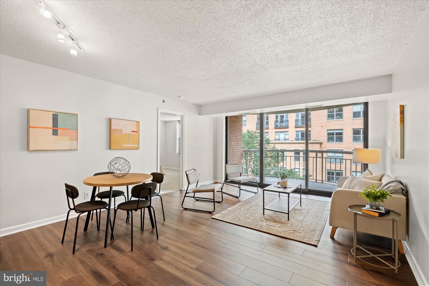 1200 BRADDOCK PL #512, ALEXANDRIA, Virginia 22314, 2 Bedrooms Bedrooms, 6 Rooms Rooms,2 BathroomsBathrooms,Residential,For sale,1200 BRADDOCK PL #512,VAAX2045418 MLS # VAAX2045418