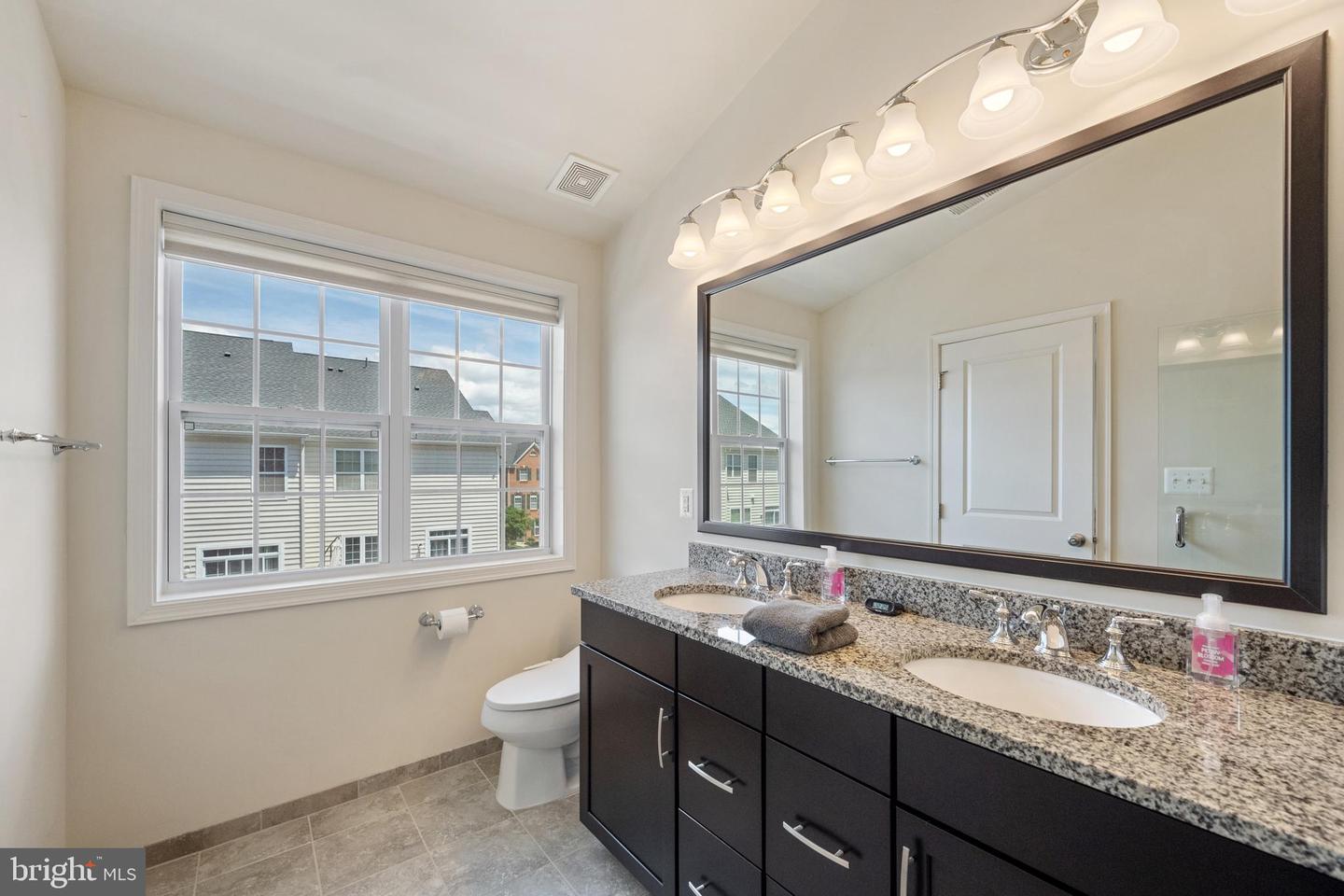 43008 PARIS GAP SQ, ASHBURN, Virginia 20148, 4 Bedrooms Bedrooms, ,3 BathroomsBathrooms,Residential,For sale,43008 PARIS GAP SQ,VALO2096670 MLS # VALO2096670