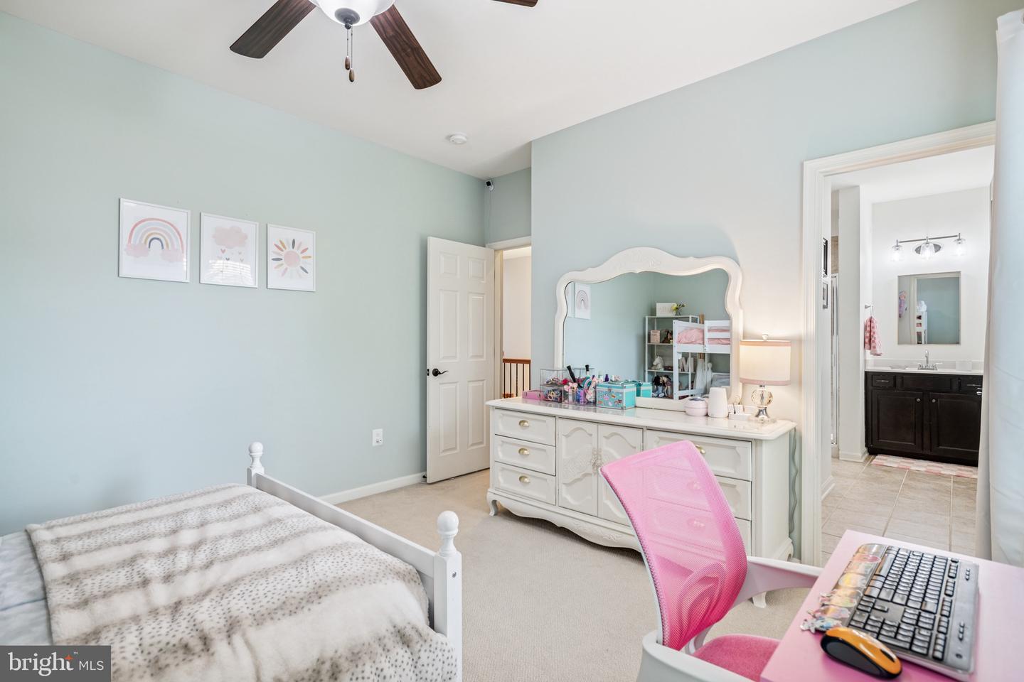 517 APRICOT ST, STAFFORD, Virginia 22554, 5 Bedrooms Bedrooms, ,4 BathroomsBathrooms,Residential,For sale,517 APRICOT ST,VAST2038926 MLS # VAST2038926