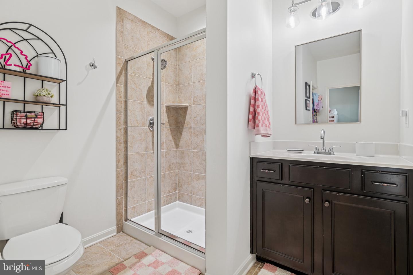 517 APRICOT ST, STAFFORD, Virginia 22554, 5 Bedrooms Bedrooms, ,4 BathroomsBathrooms,Residential,For sale,517 APRICOT ST,VAST2038926 MLS # VAST2038926