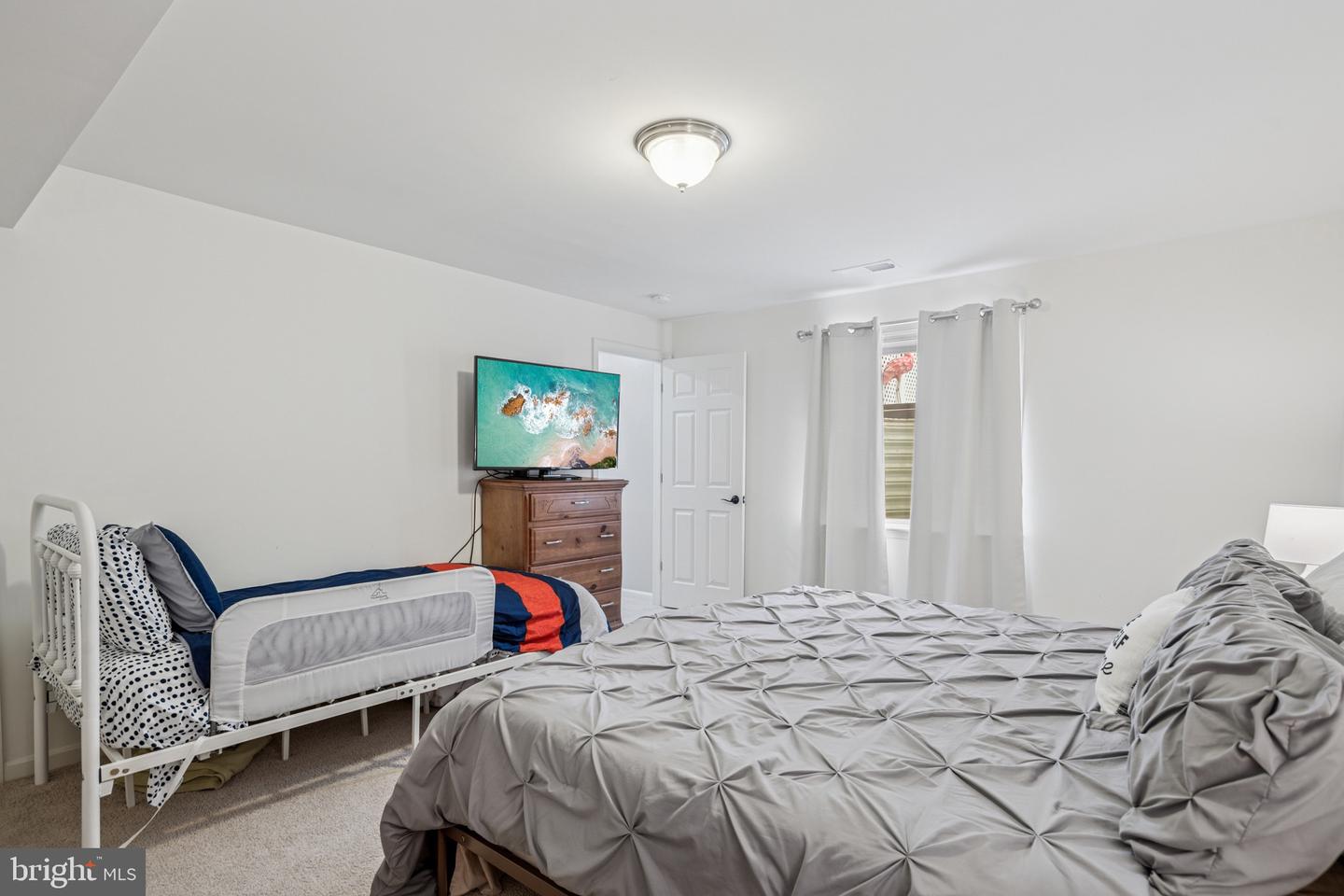 517 APRICOT ST, STAFFORD, Virginia 22554, 5 Bedrooms Bedrooms, ,4 BathroomsBathrooms,Residential,For sale,517 APRICOT ST,VAST2038926 MLS # VAST2038926