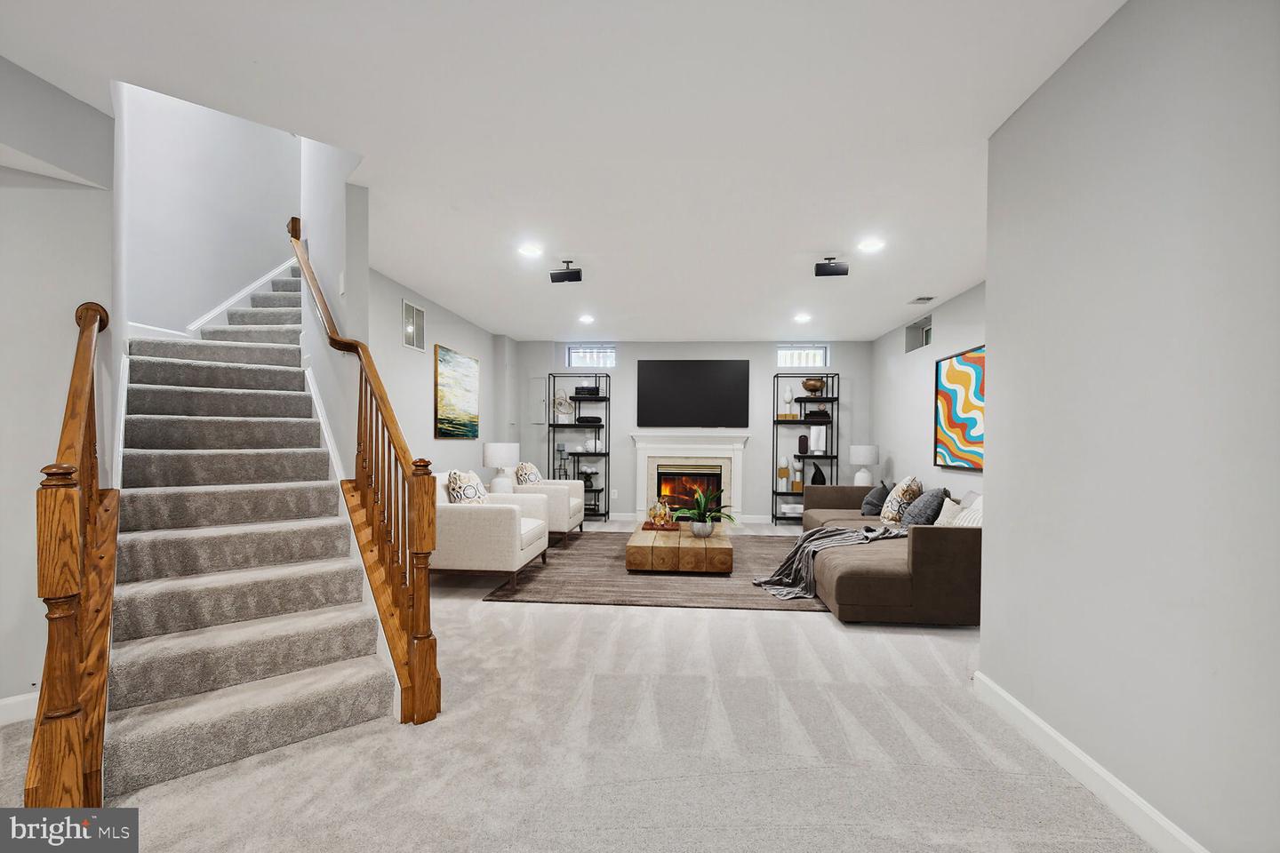 43801 TIMBERBROOKE PL, ASHBURN, Virginia 20147, 5 Bedrooms Bedrooms, ,4 BathroomsBathrooms,Residential,For sale,43801 TIMBERBROOKE PL,VALO2096698 MLS # VALO2096698