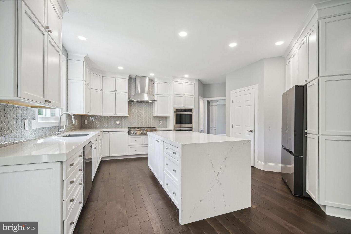 43801 TIMBERBROOKE PL, ASHBURN, Virginia 20147, 5 Bedrooms Bedrooms, ,4 BathroomsBathrooms,Residential,For sale,43801 TIMBERBROOKE PL,VALO2096698 MLS # VALO2096698