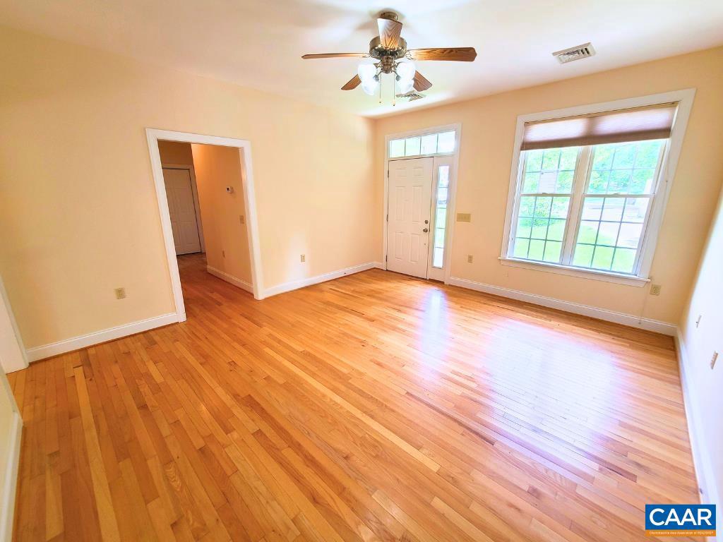 134 JACKSON ST, GORDONSVILLE, Virginia 22942, 3 Bedrooms Bedrooms, ,2 BathroomsBathrooms,Residential,For sale,134 JACKSON ST,664650 MLS # 664650