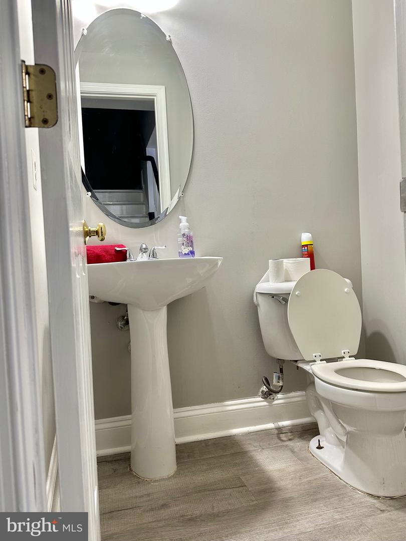 2613 CREEK MOOR CT, WOODBRIDGE, Virginia 22191, 4 Bedrooms Bedrooms, ,3 BathroomsBathrooms,Residential,For sale,2613 CREEK MOOR CT,VAPW2094930 MLS # VAPW2094930