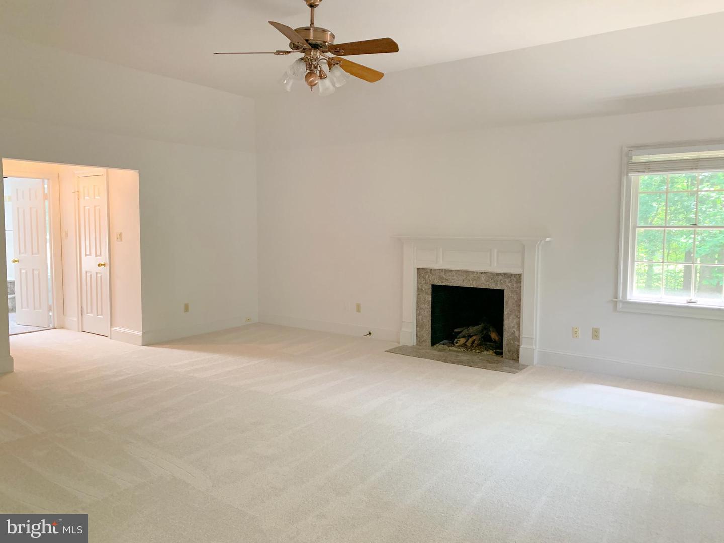 9090 EATON PARK RD, GREAT FALLS, Virginia 22066, 5 Bedrooms Bedrooms, ,5 BathroomsBathrooms,Residential,For sale,9090 EATON PARK RD,VAFX2241742 MLS # VAFX2241742