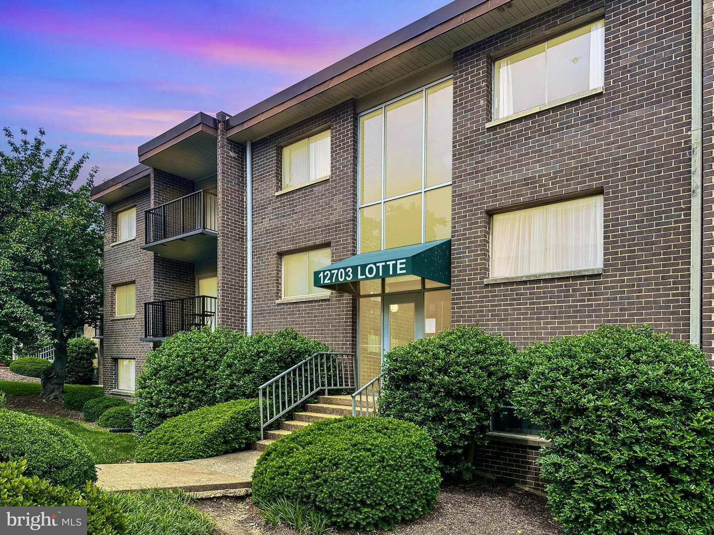 12703 LOTTE DR #T1, WOODBRIDGE, Virginia 22192, 1 Bedroom Bedrooms, ,1 BathroomBathrooms,Residential,For sale,12703 LOTTE DR #T1,VAPW2094996 MLS # VAPW2094996