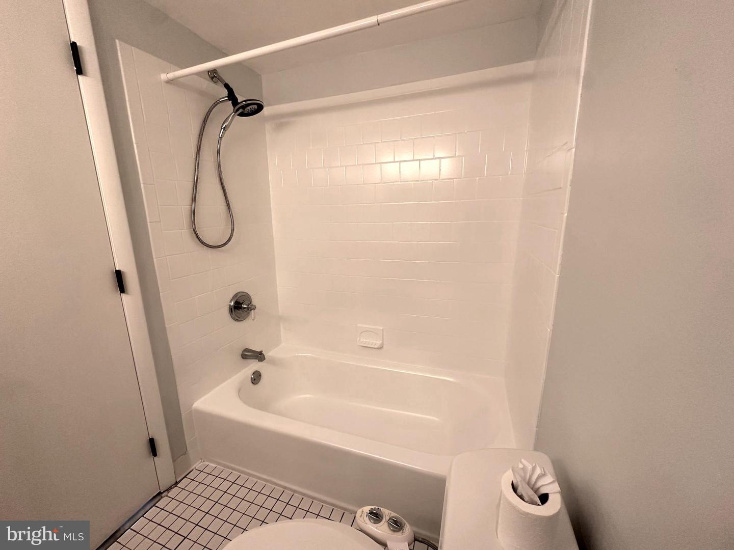 12703 LOTTE DR #T1, WOODBRIDGE, Virginia 22192, 1 Bedroom Bedrooms, ,1 BathroomBathrooms,Residential,For sale,12703 LOTTE DR #T1,VAPW2094996 MLS # VAPW2094996