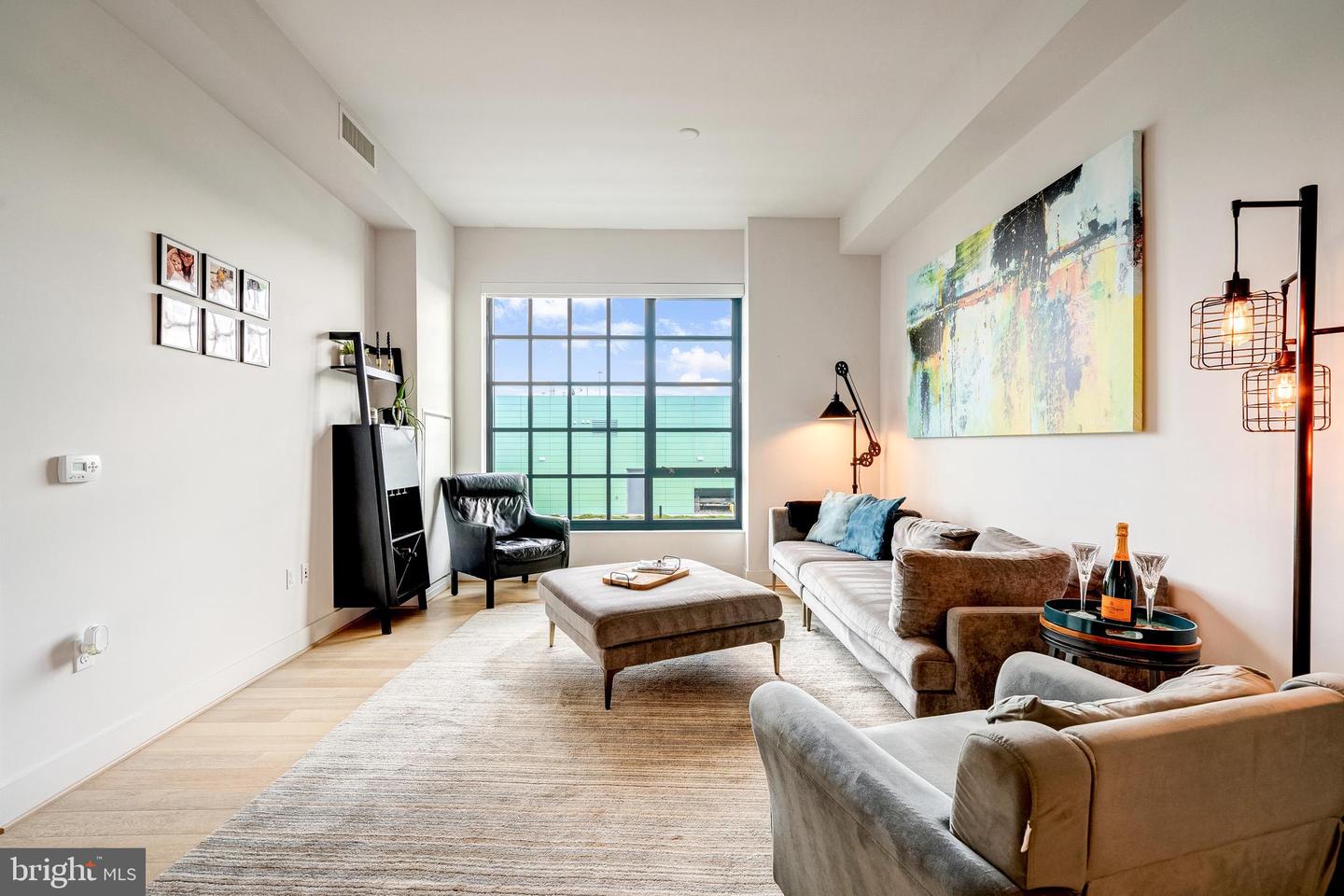 45 SUTTON SQ SW #PH11, WASHINGTON, District Of Columbia 20024, 1 Bedroom Bedrooms, ,1 BathroomBathrooms,Residential,For sale,45 SUTTON SQ SW #PH11,DCDC2201332 MLS # DCDC2201332
