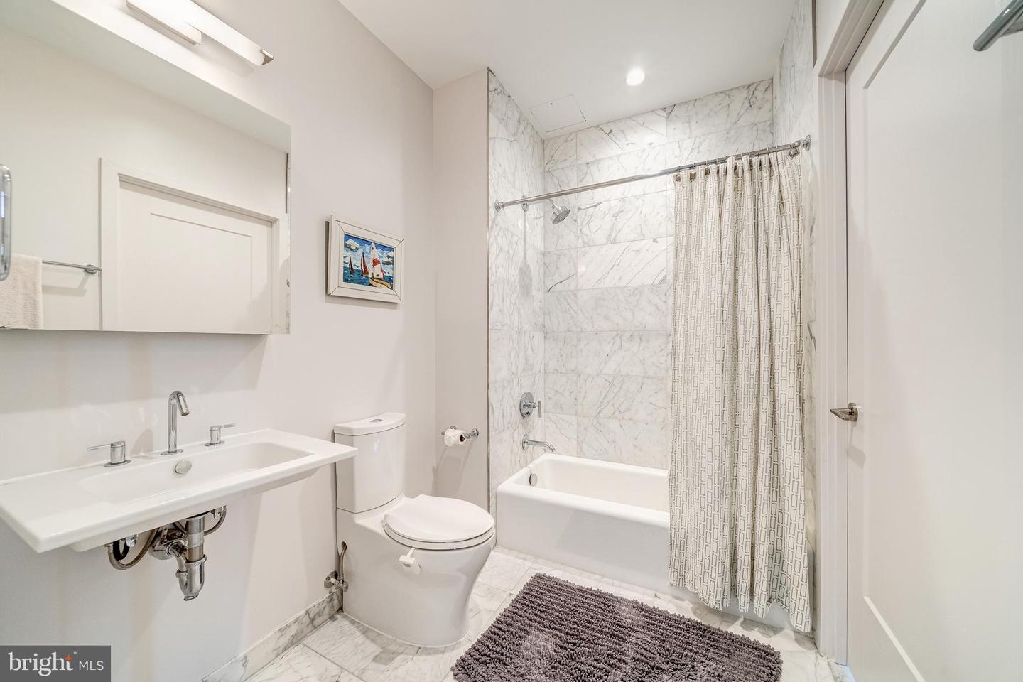 45 SUTTON SQ SW #PH11, WASHINGTON, District Of Columbia 20024, 1 Bedroom Bedrooms, ,1 BathroomBathrooms,Residential,For sale,45 SUTTON SQ SW #PH11,DCDC2201332 MLS # DCDC2201332