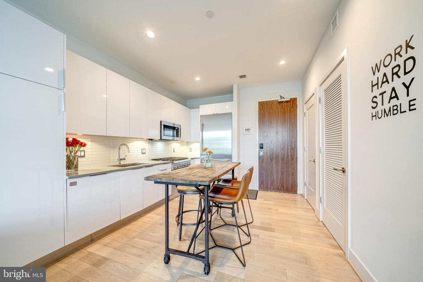 45 SUTTON SQ SW #PH11, WASHINGTON, District Of Columbia 20024, 1 Bedroom Bedrooms, ,1 BathroomBathrooms,Residential,For sale,45 SUTTON SQ SW #PH11,DCDC2201332 MLS # DCDC2201332