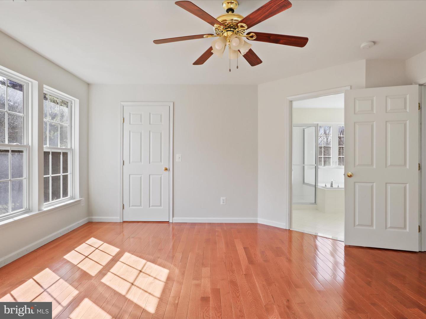43417 SPRING CELLAR CT, LEESBURG, Virginia 20176, 4 Bedrooms Bedrooms, ,3 BathroomsBathrooms,Residential,For sale,43417 SPRING CELLAR CT,VALO2096824 MLS # VALO2096824