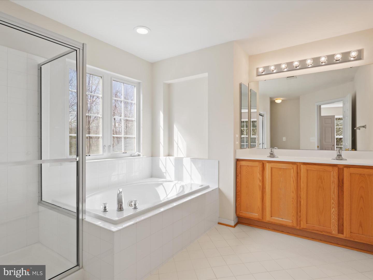 43417 SPRING CELLAR CT, LEESBURG, Virginia 20176, 4 Bedrooms Bedrooms, ,3 BathroomsBathrooms,Residential,For sale,43417 SPRING CELLAR CT,VALO2096824 MLS # VALO2096824