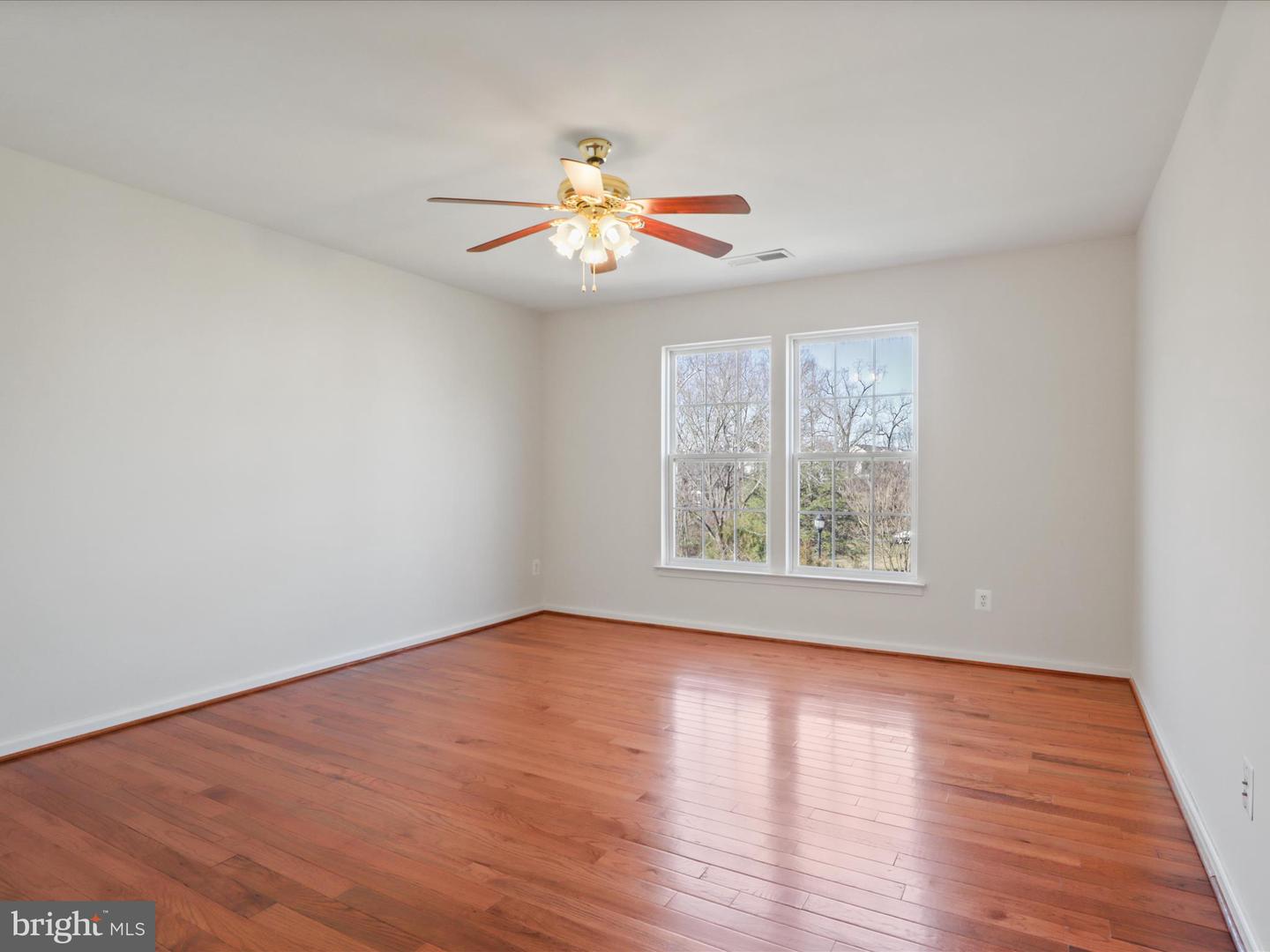 43417 SPRING CELLAR CT, LEESBURG, Virginia 20176, 4 Bedrooms Bedrooms, ,3 BathroomsBathrooms,Residential,For sale,43417 SPRING CELLAR CT,VALO2096824 MLS # VALO2096824