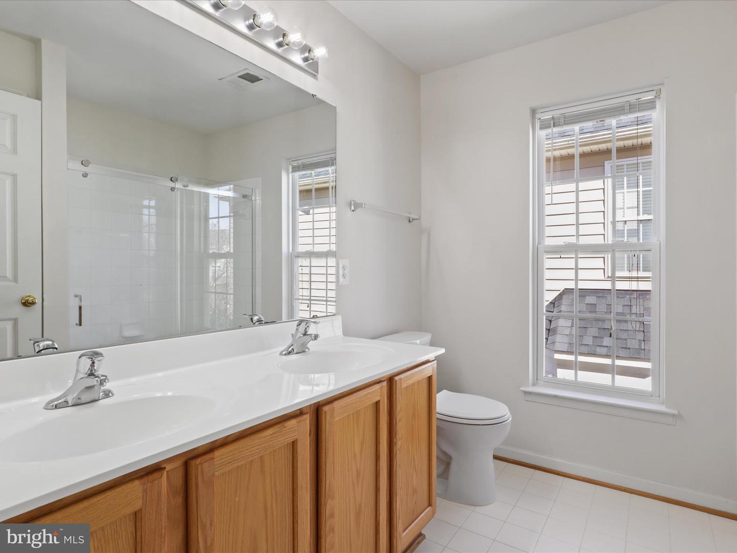 43417 SPRING CELLAR CT, LEESBURG, Virginia 20176, 4 Bedrooms Bedrooms, ,3 BathroomsBathrooms,Residential,For sale,43417 SPRING CELLAR CT,VALO2096824 MLS # VALO2096824