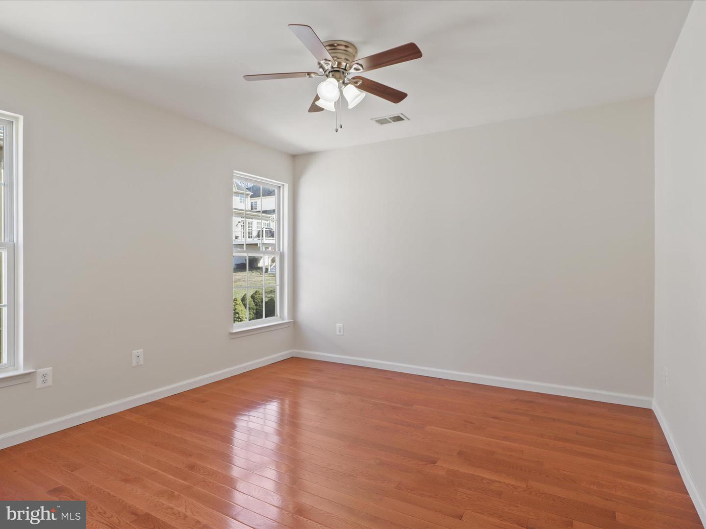 43417 SPRING CELLAR CT, LEESBURG, Virginia 20176, 4 Bedrooms Bedrooms, ,3 BathroomsBathrooms,Residential,For sale,43417 SPRING CELLAR CT,VALO2096824 MLS # VALO2096824