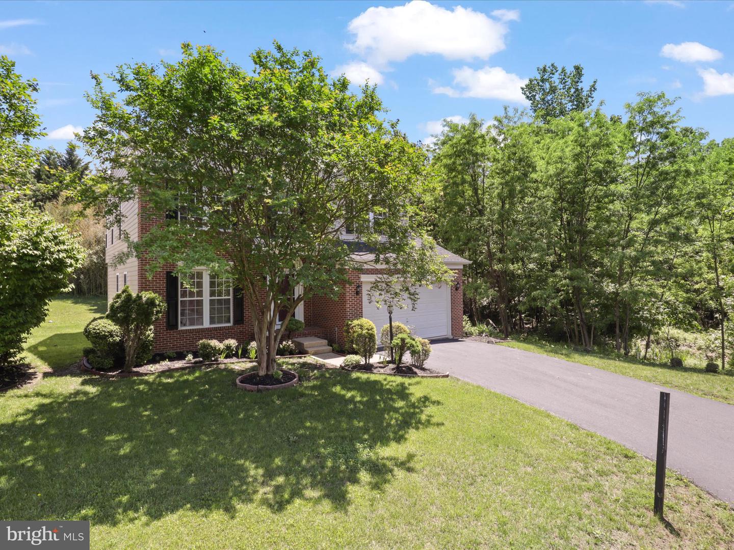 43417 SPRING CELLAR CT, LEESBURG, Virginia 20176, 4 Bedrooms Bedrooms, ,3 BathroomsBathrooms,Residential,For sale,43417 SPRING CELLAR CT,VALO2096824 MLS # VALO2096824