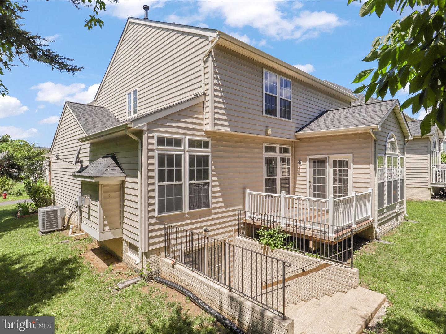 43417 SPRING CELLAR CT, LEESBURG, Virginia 20176, 4 Bedrooms Bedrooms, ,3 BathroomsBathrooms,Residential,For sale,43417 SPRING CELLAR CT,VALO2096824 MLS # VALO2096824