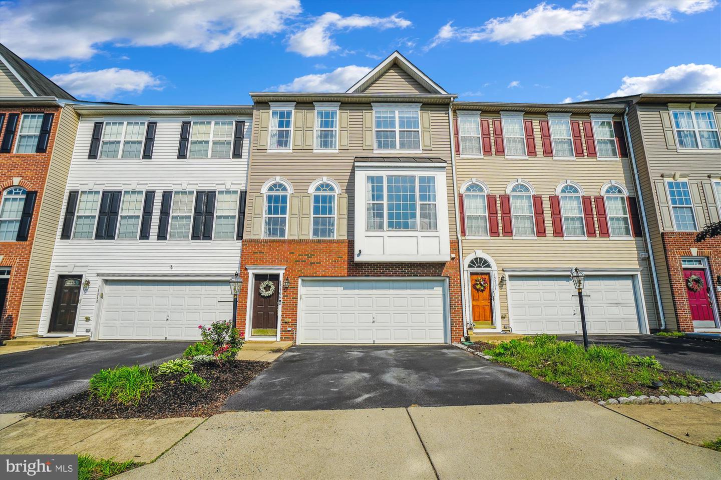 15506 CHICACOAN DR, WOODBRIDGE, Virginia 22191, 3 Bedrooms Bedrooms, ,3 BathroomsBathrooms,Residential,For sale,15506 CHICACOAN DR,VAPW2095006 MLS # VAPW2095006