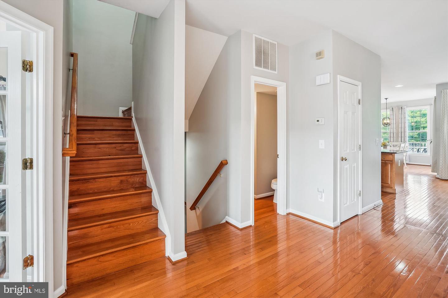 15506 CHICACOAN DR, WOODBRIDGE, Virginia 22191, 3 Bedrooms Bedrooms, ,3 BathroomsBathrooms,Residential,For sale,15506 CHICACOAN DR,VAPW2095006 MLS # VAPW2095006