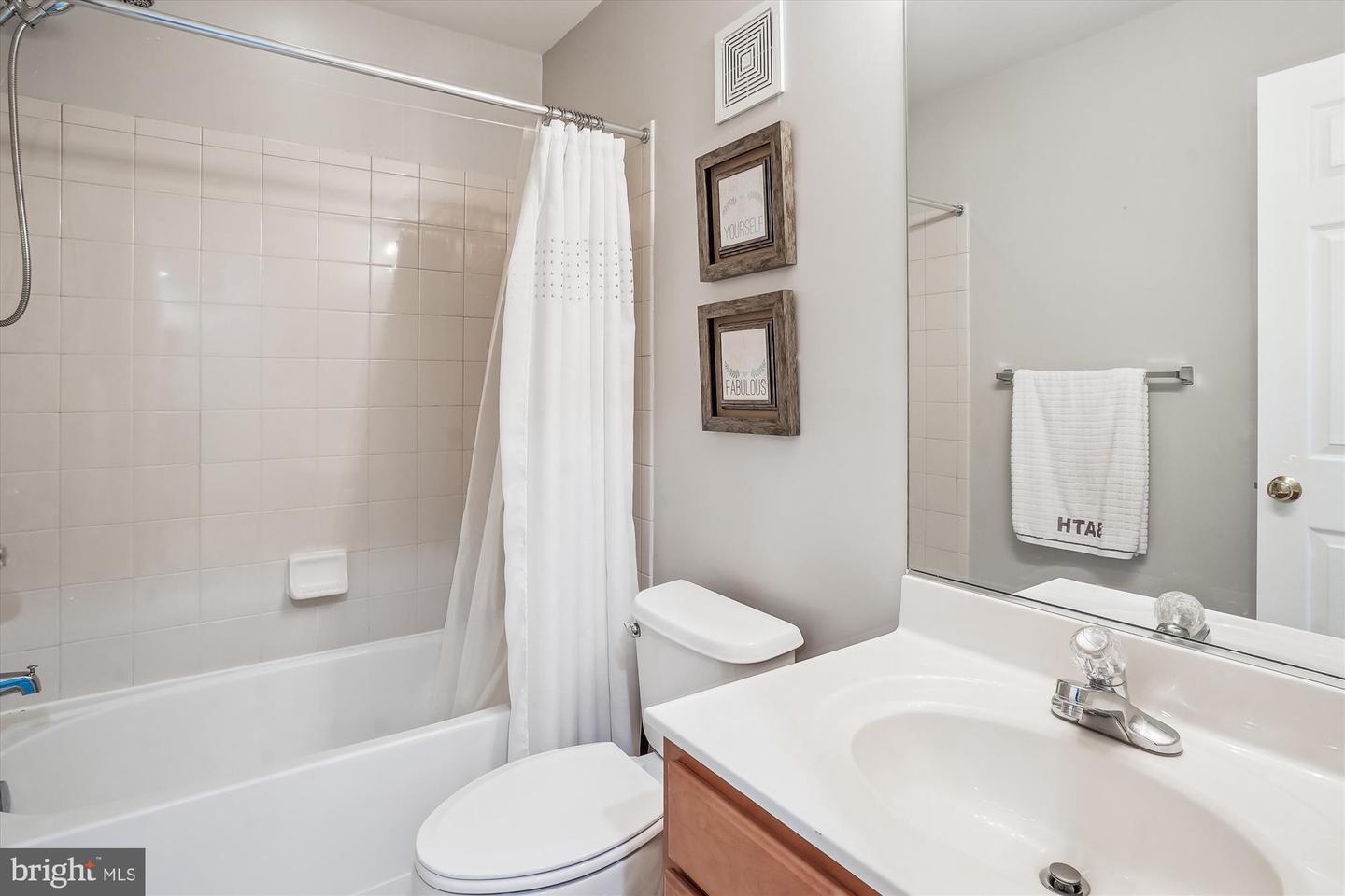 15506 CHICACOAN DR, WOODBRIDGE, Virginia 22191, 3 Bedrooms Bedrooms, ,3 BathroomsBathrooms,Residential,For sale,15506 CHICACOAN DR,VAPW2095006 MLS # VAPW2095006