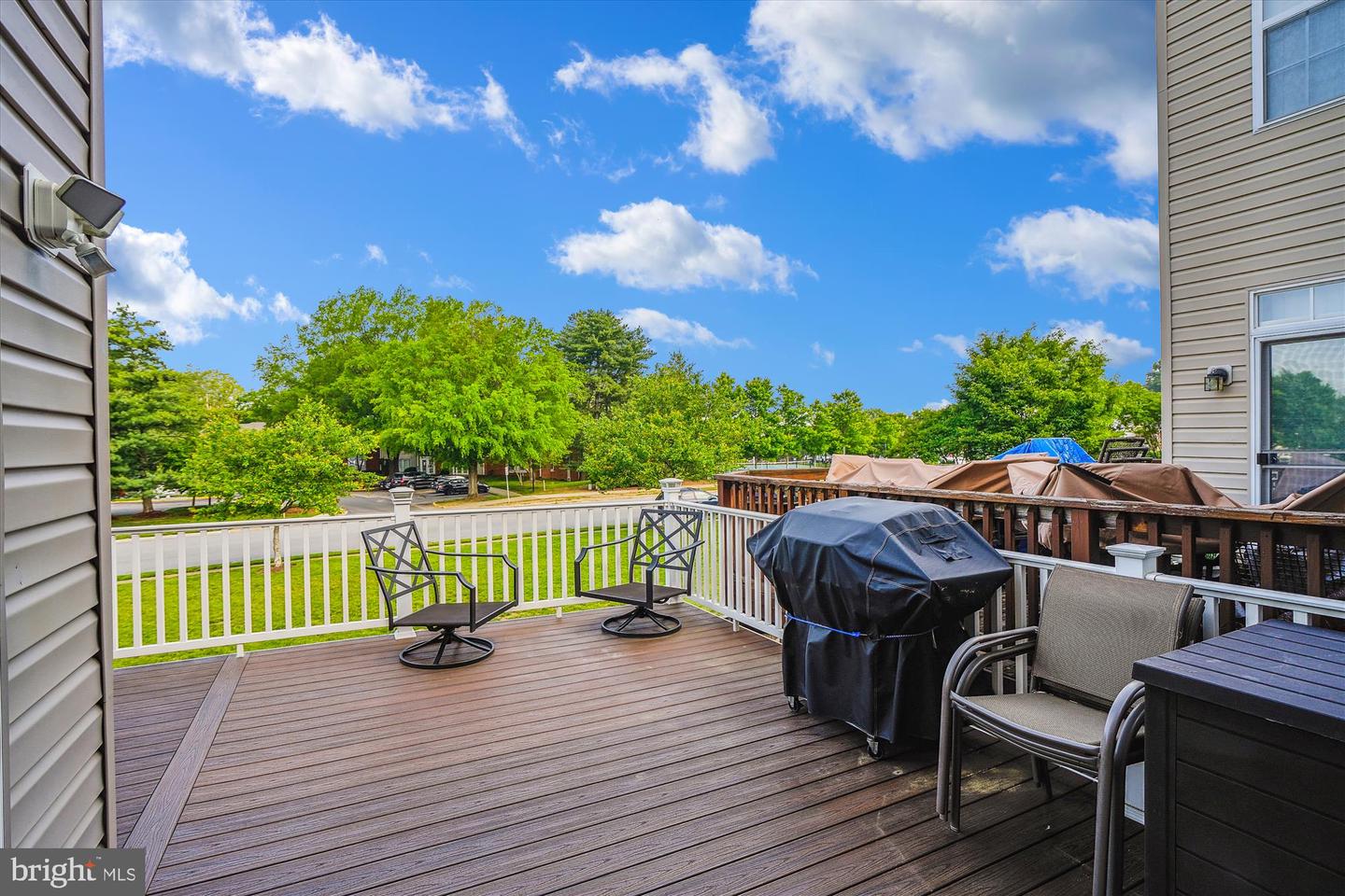15506 CHICACOAN DR, WOODBRIDGE, Virginia 22191, 3 Bedrooms Bedrooms, ,3 BathroomsBathrooms,Residential,For sale,15506 CHICACOAN DR,VAPW2095006 MLS # VAPW2095006