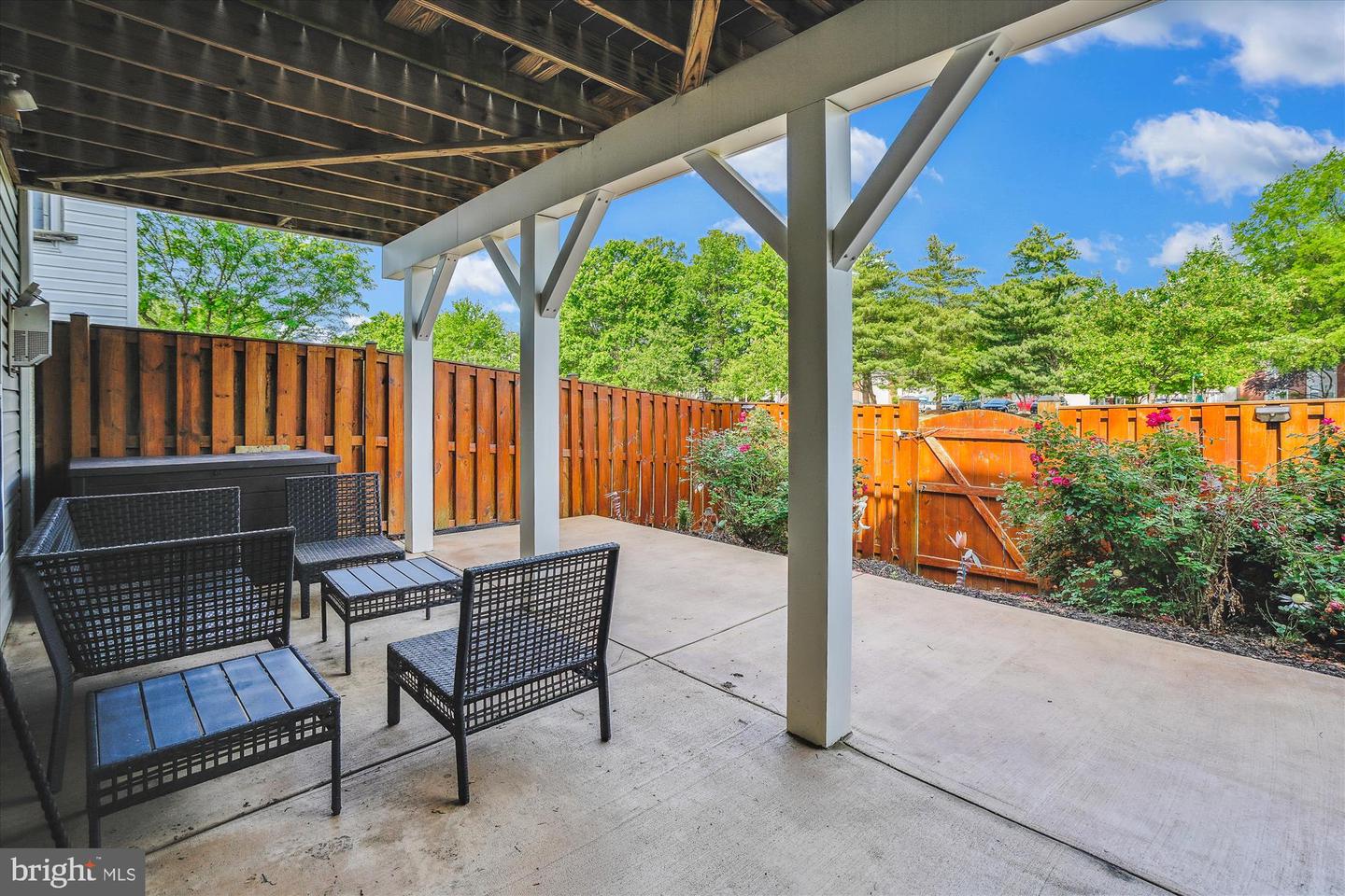 15506 CHICACOAN DR, WOODBRIDGE, Virginia 22191, 3 Bedrooms Bedrooms, ,3 BathroomsBathrooms,Residential,For sale,15506 CHICACOAN DR,VAPW2095006 MLS # VAPW2095006