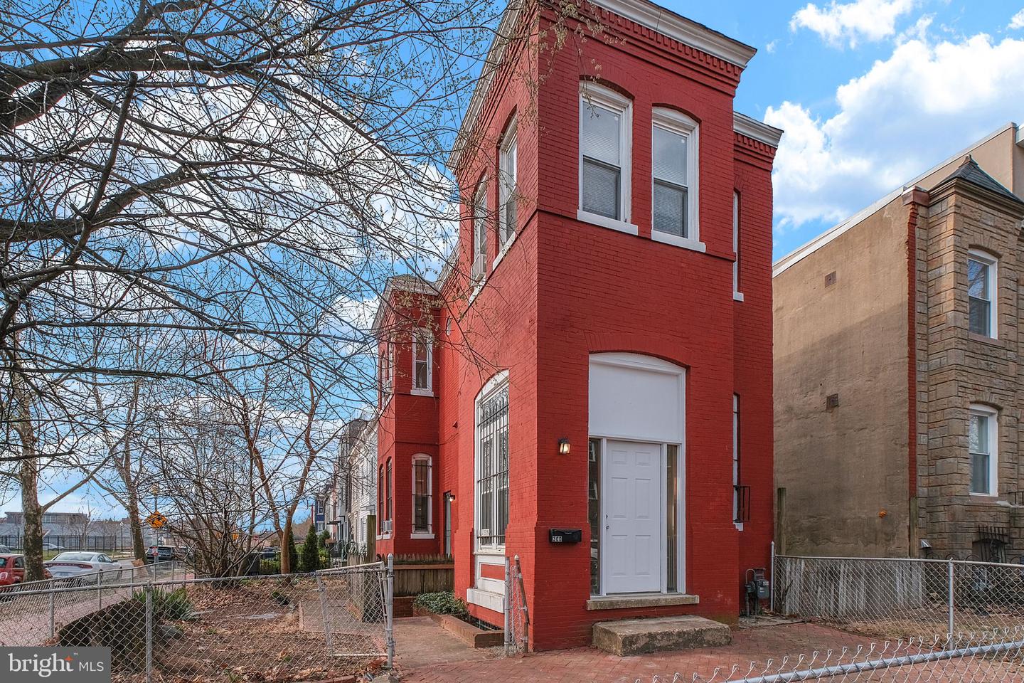 300 P ST NW, WASHINGTON, District Of Columbia 20001, 3 Bedrooms Bedrooms, ,2 BathroomsBathrooms,Residential,For sale,300 P ST NW,DCDC2201344 MLS # DCDC2201344