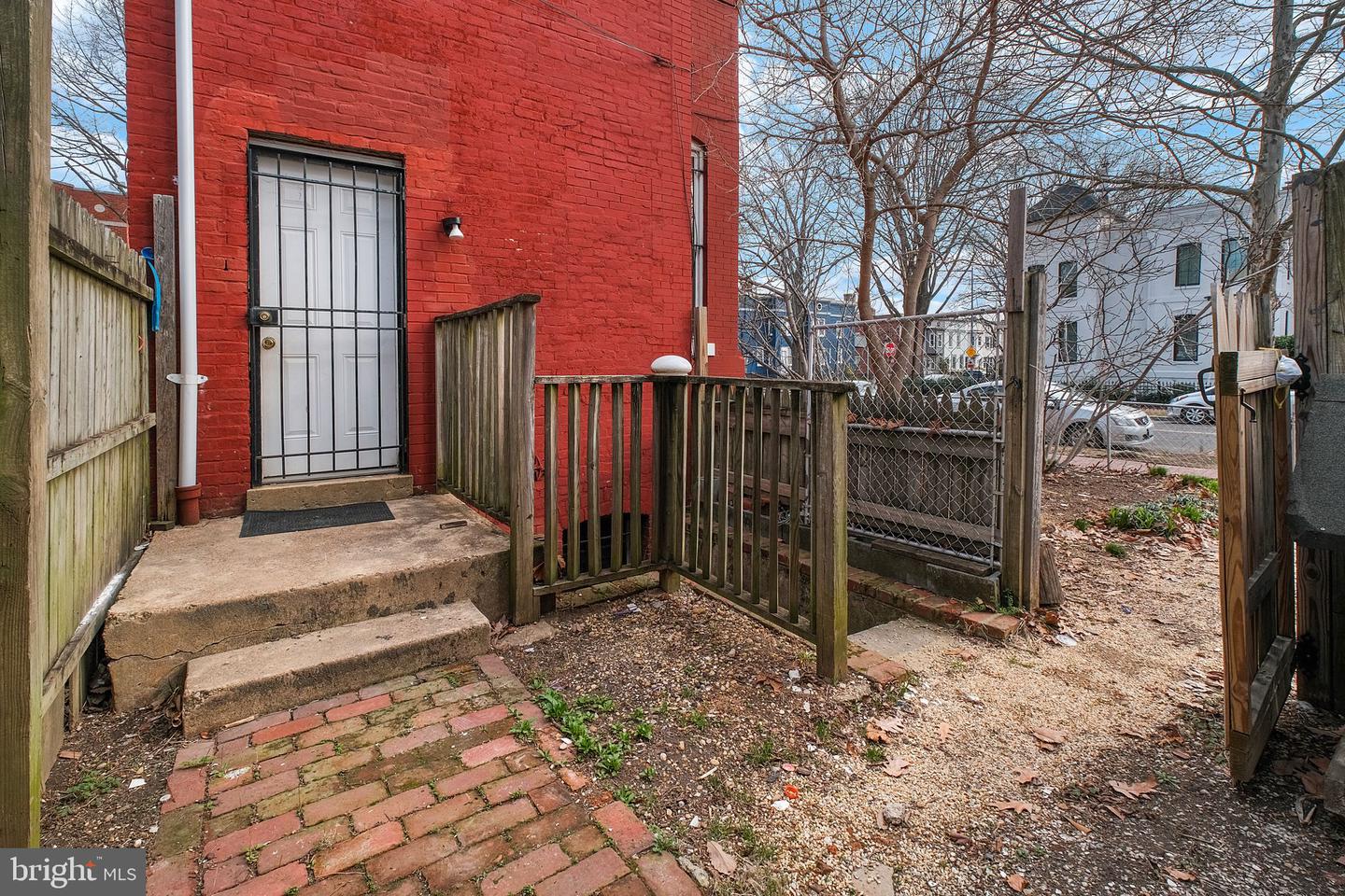 300 P ST NW, WASHINGTON, District Of Columbia 20001, 3 Bedrooms Bedrooms, ,2 BathroomsBathrooms,Residential,For sale,300 P ST NW,DCDC2201344 MLS # DCDC2201344