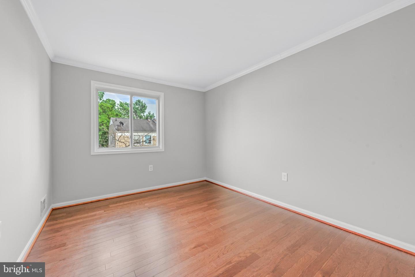 8221 COMMUNITY DR, MANASSAS, Virginia 20109, 3 Bedrooms Bedrooms, ,2 BathroomsBathrooms,Residential,For sale,8221 COMMUNITY DR,VAPW2094988 MLS # VAPW2094988