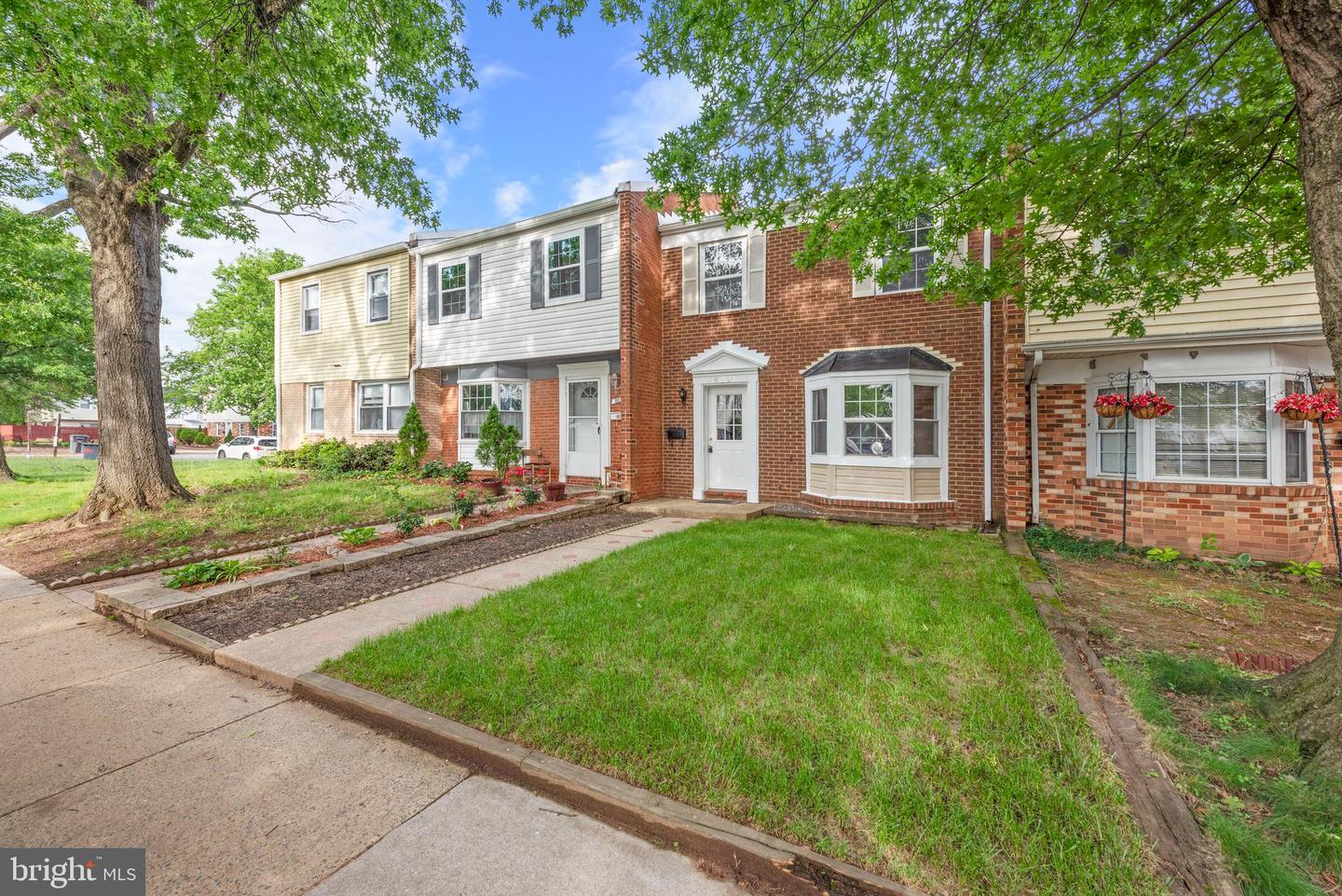 8221 COMMUNITY DR, MANASSAS, Virginia 20109, 3 Bedrooms Bedrooms, ,2 BathroomsBathrooms,Residential,For sale,8221 COMMUNITY DR,VAPW2094988 MLS # VAPW2094988