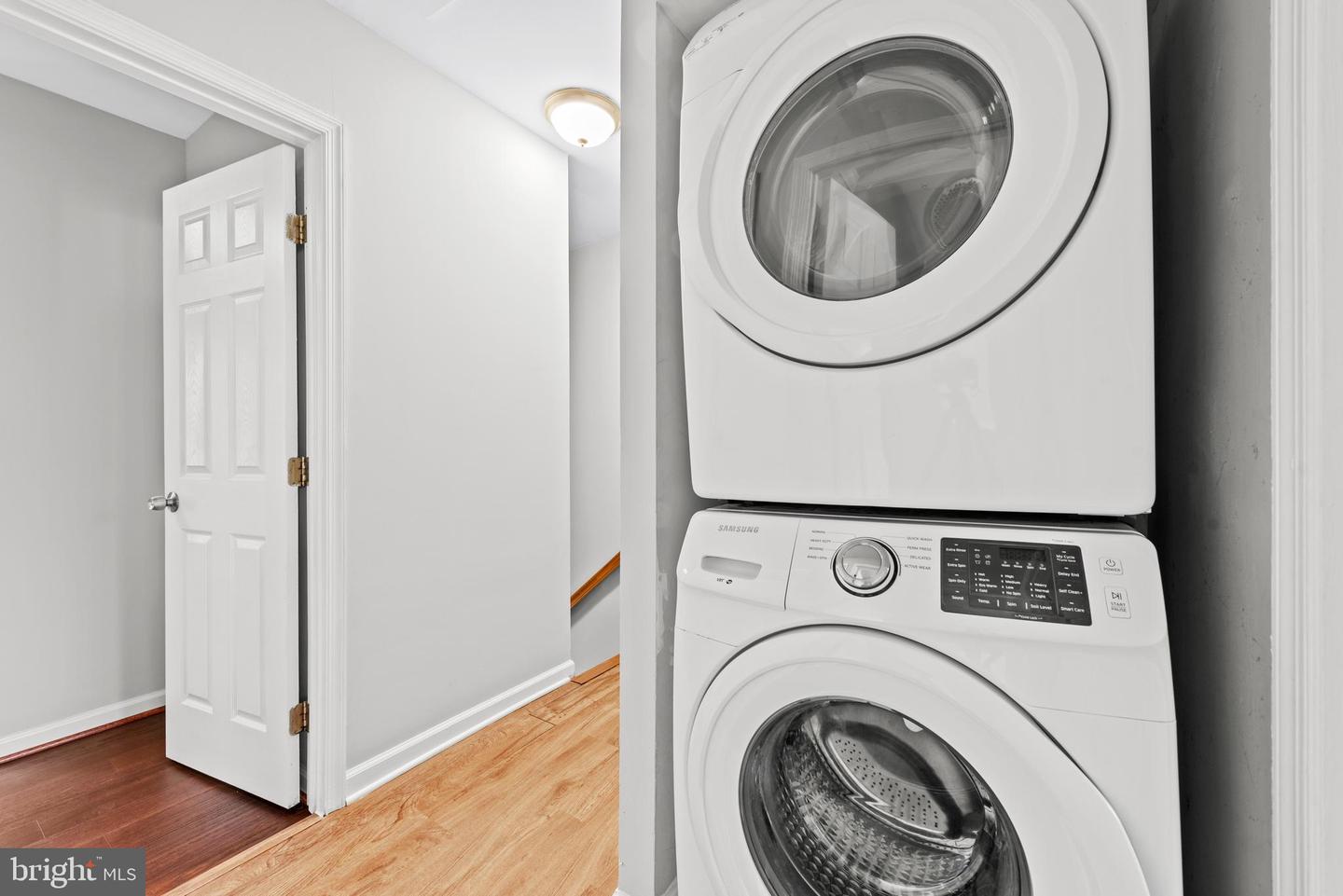 8221 COMMUNITY DR, MANASSAS, Virginia 20109, 3 Bedrooms Bedrooms, ,2 BathroomsBathrooms,Residential,For sale,8221 COMMUNITY DR,VAPW2094988 MLS # VAPW2094988